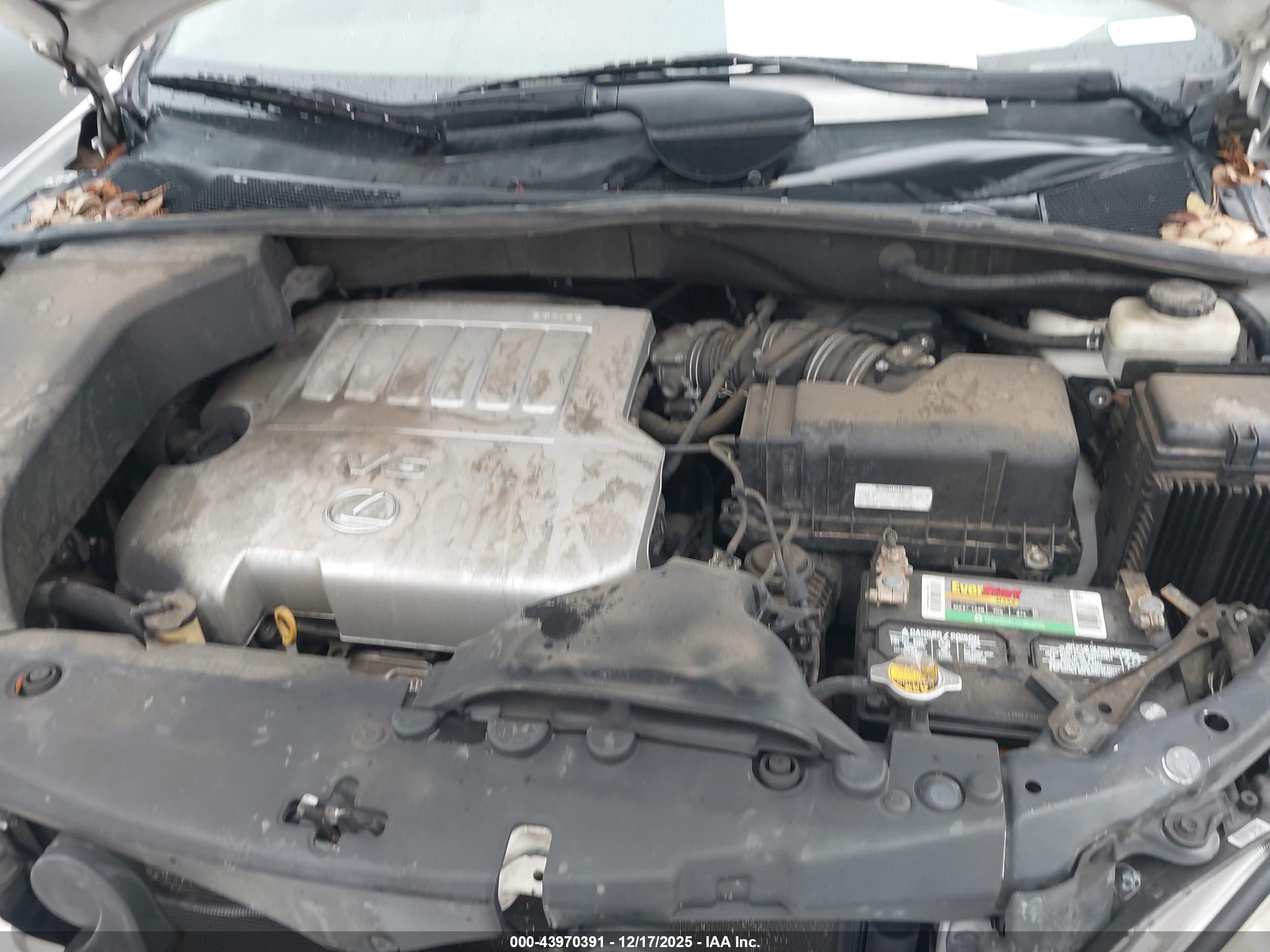 LEXUS RX image 10