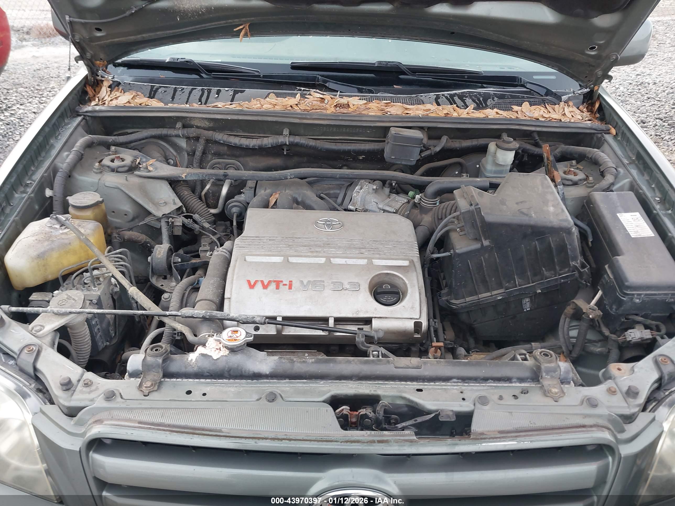 TOYOTA HIGHLANDER image 10