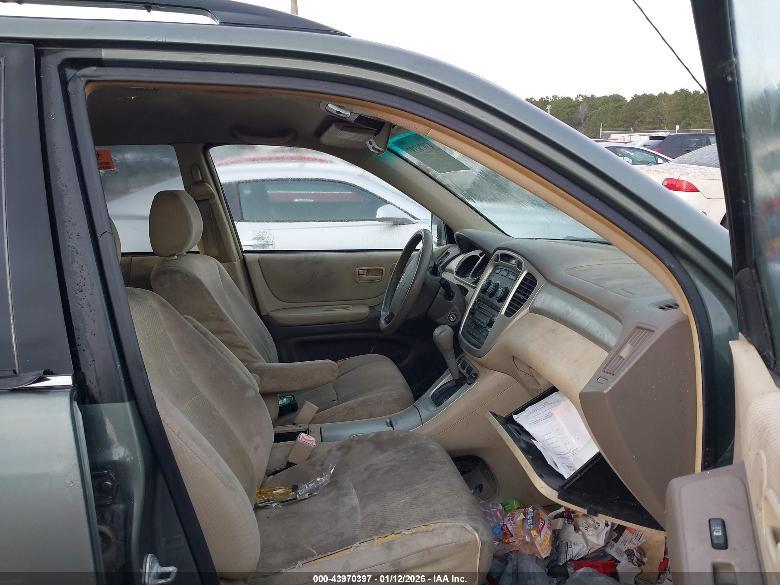 TOYOTA HIGHLANDER image 5