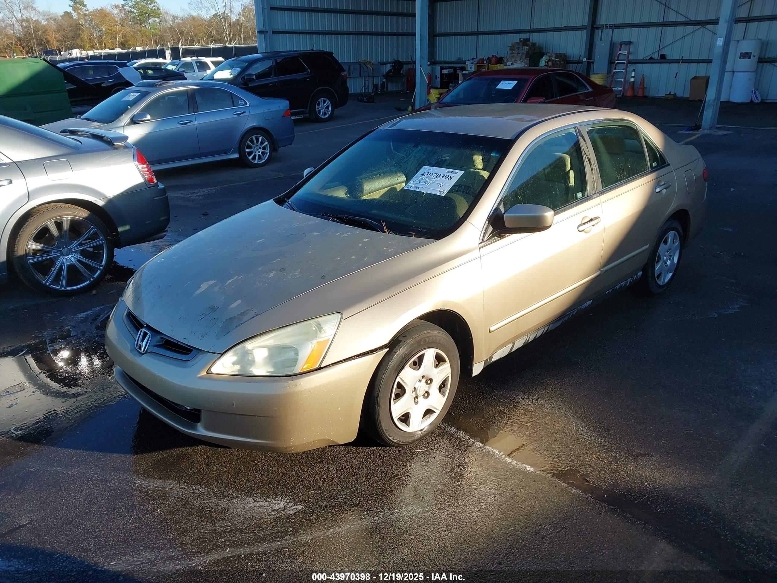 HONDA ACCORD image 2