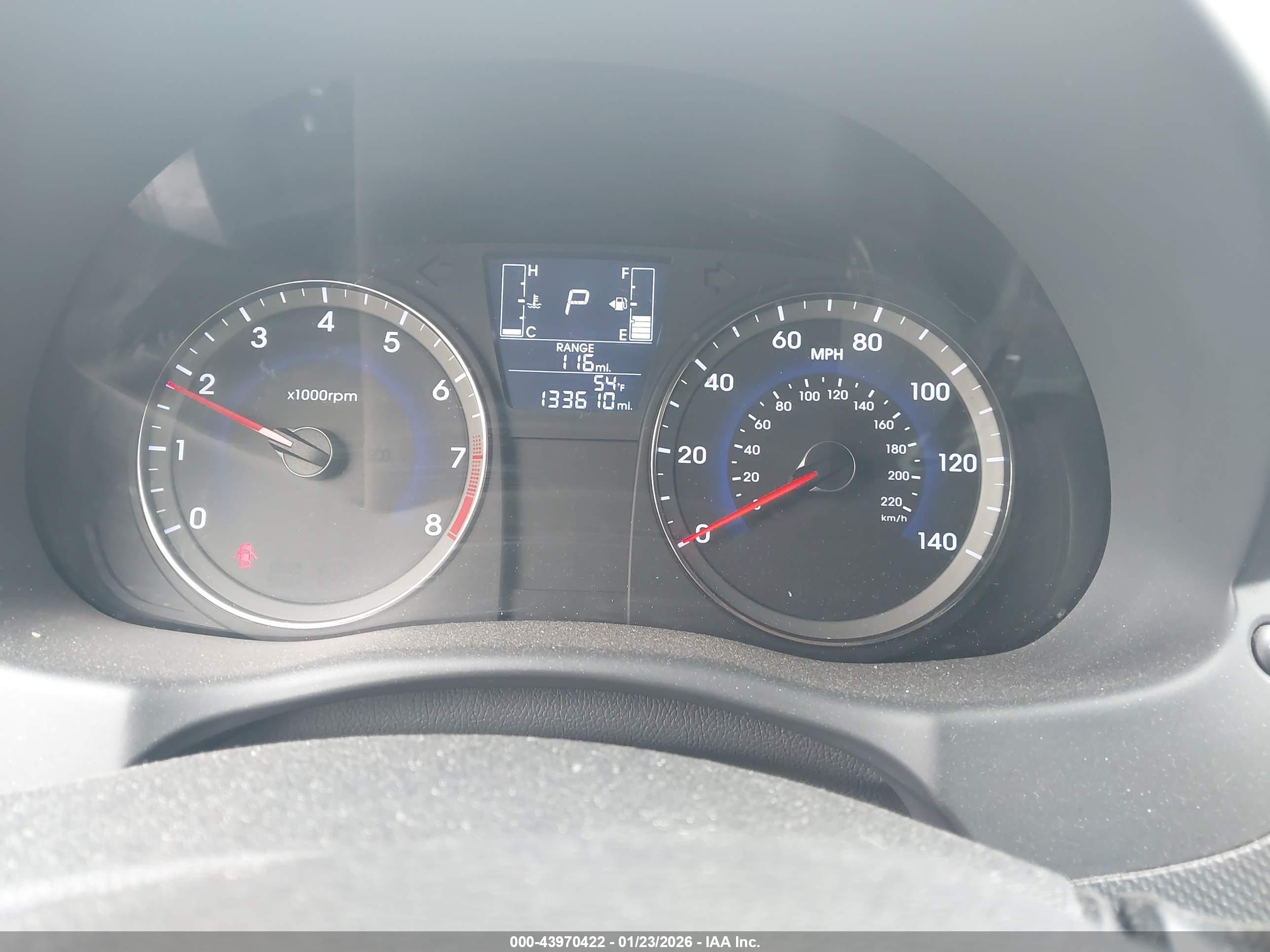 HYUNDAI ACCENT image 7