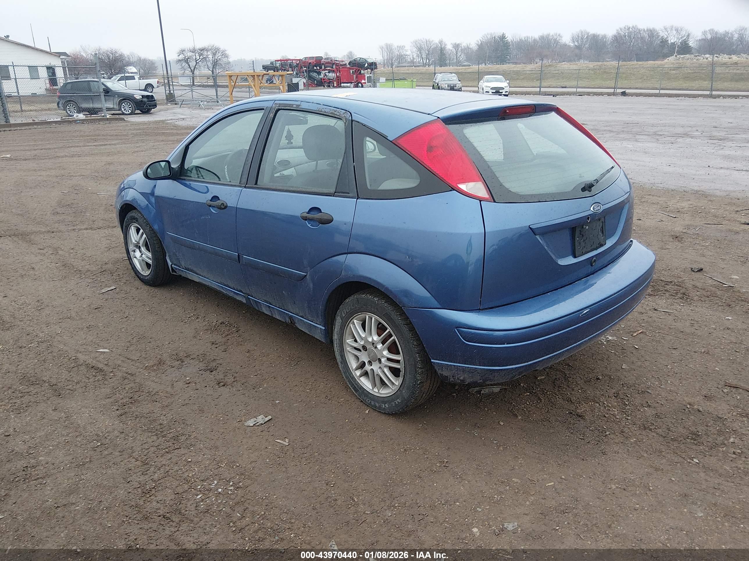 FORD FOCUS image 3