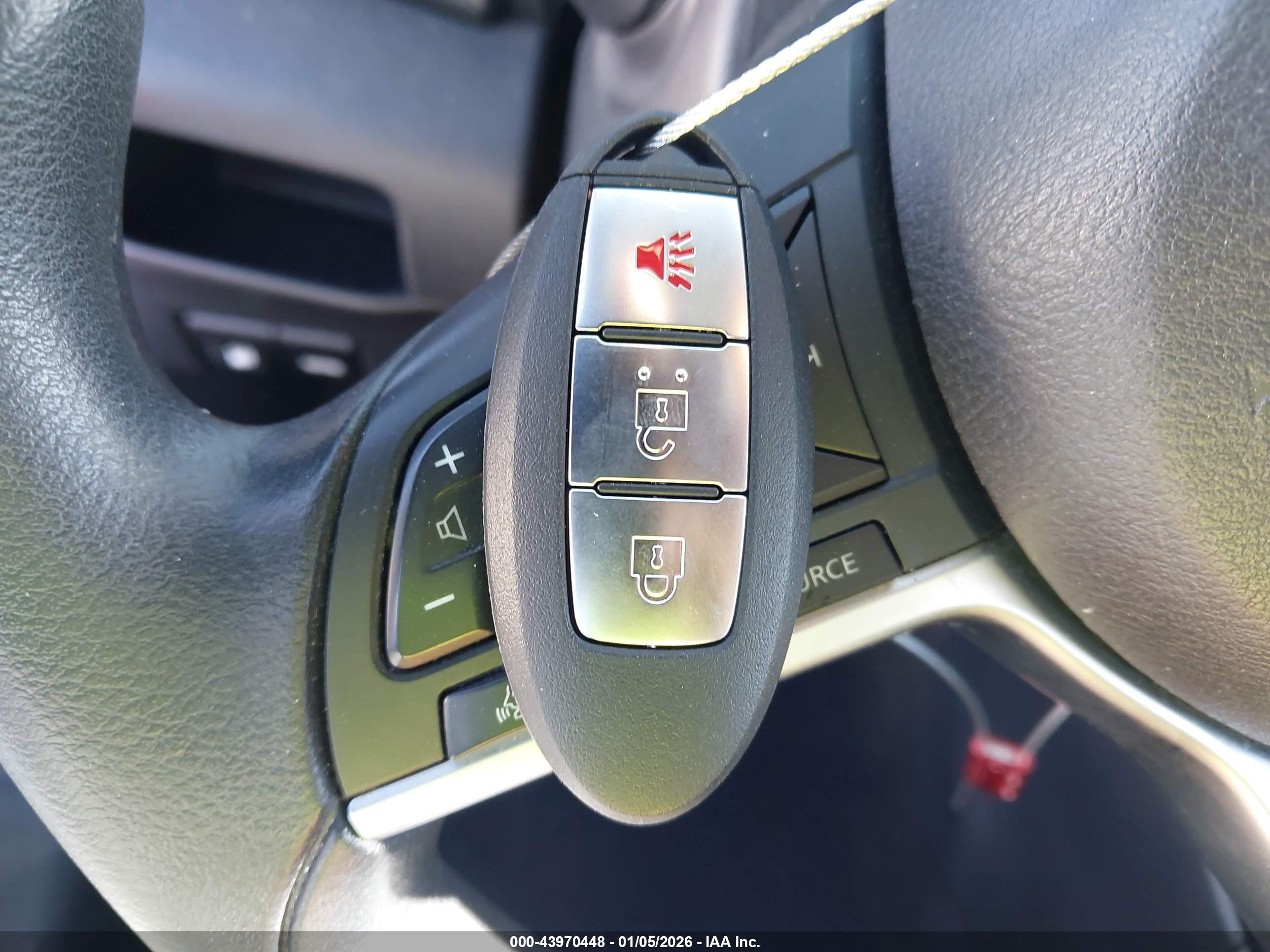 NISSAN KICKS image 11