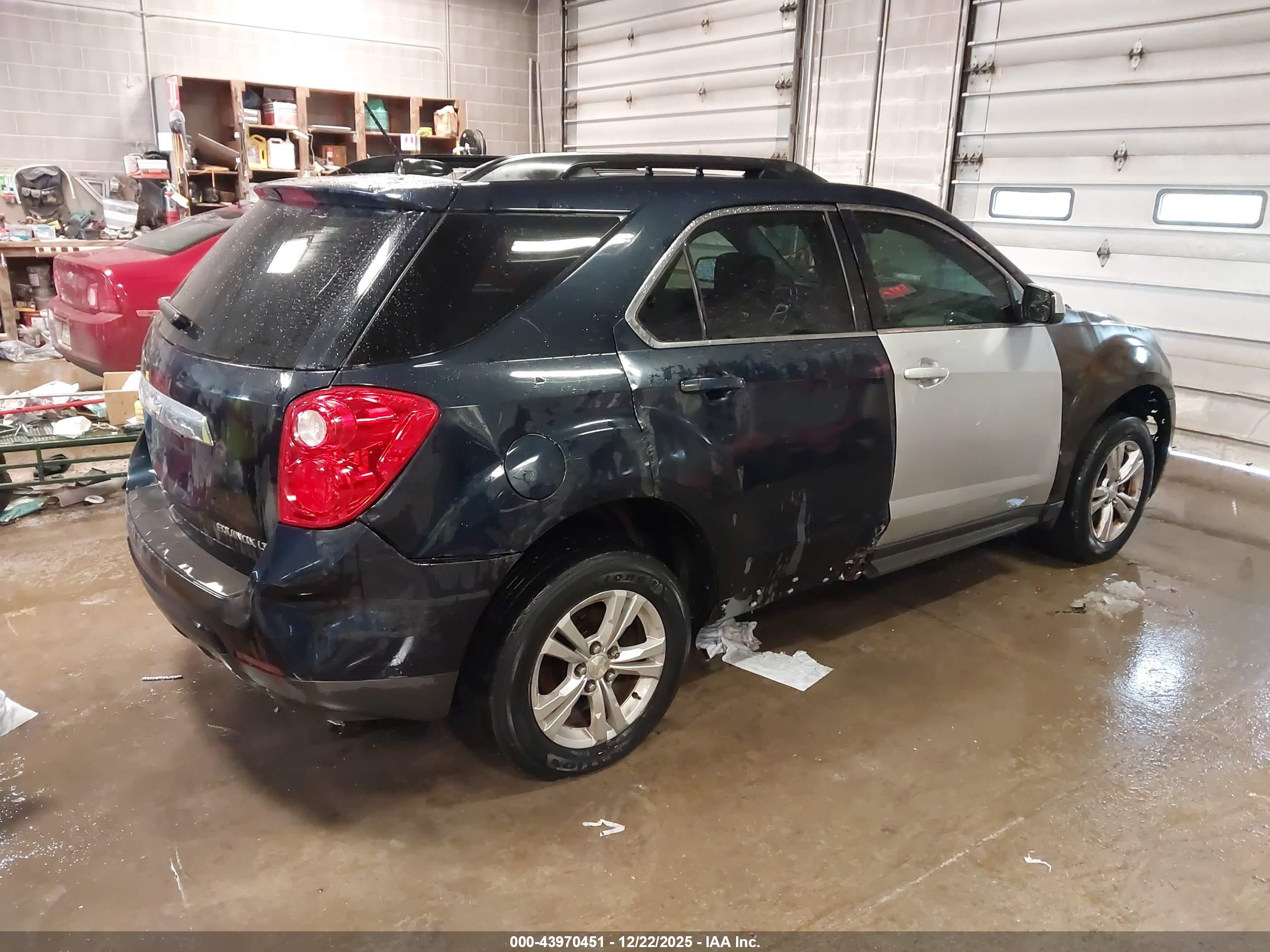 CHEVROLET EQUINOX image 4