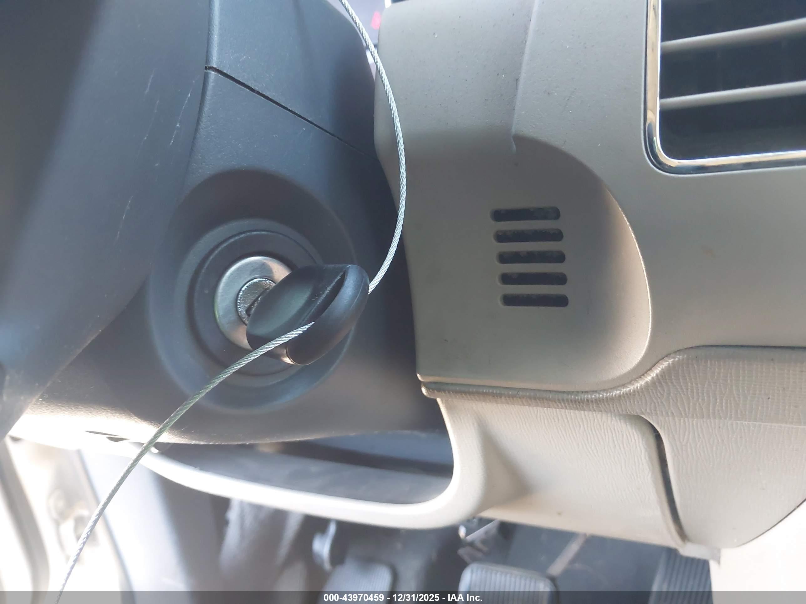 FORD FLEX image 11