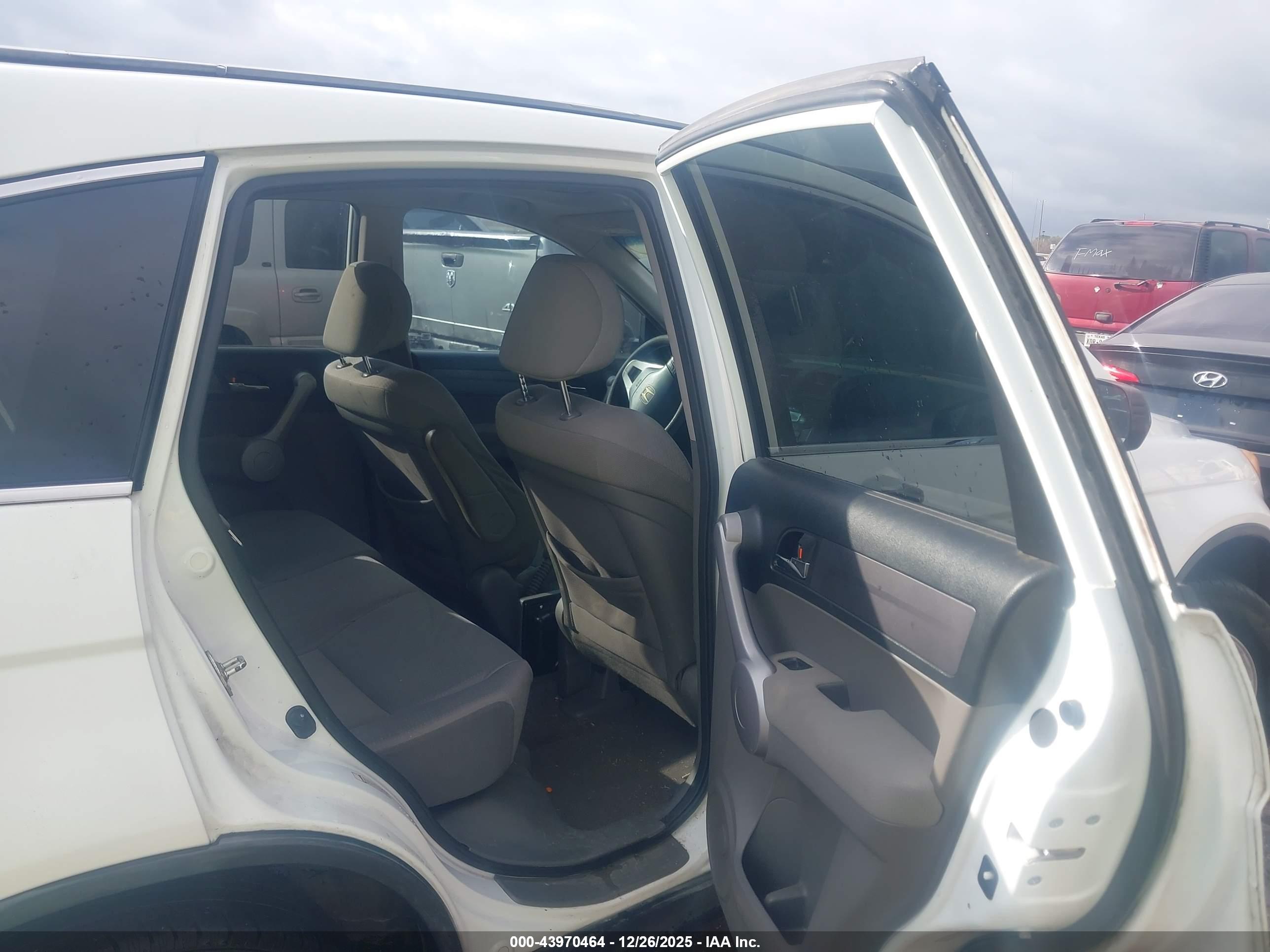 HONDA CR-V image 8
