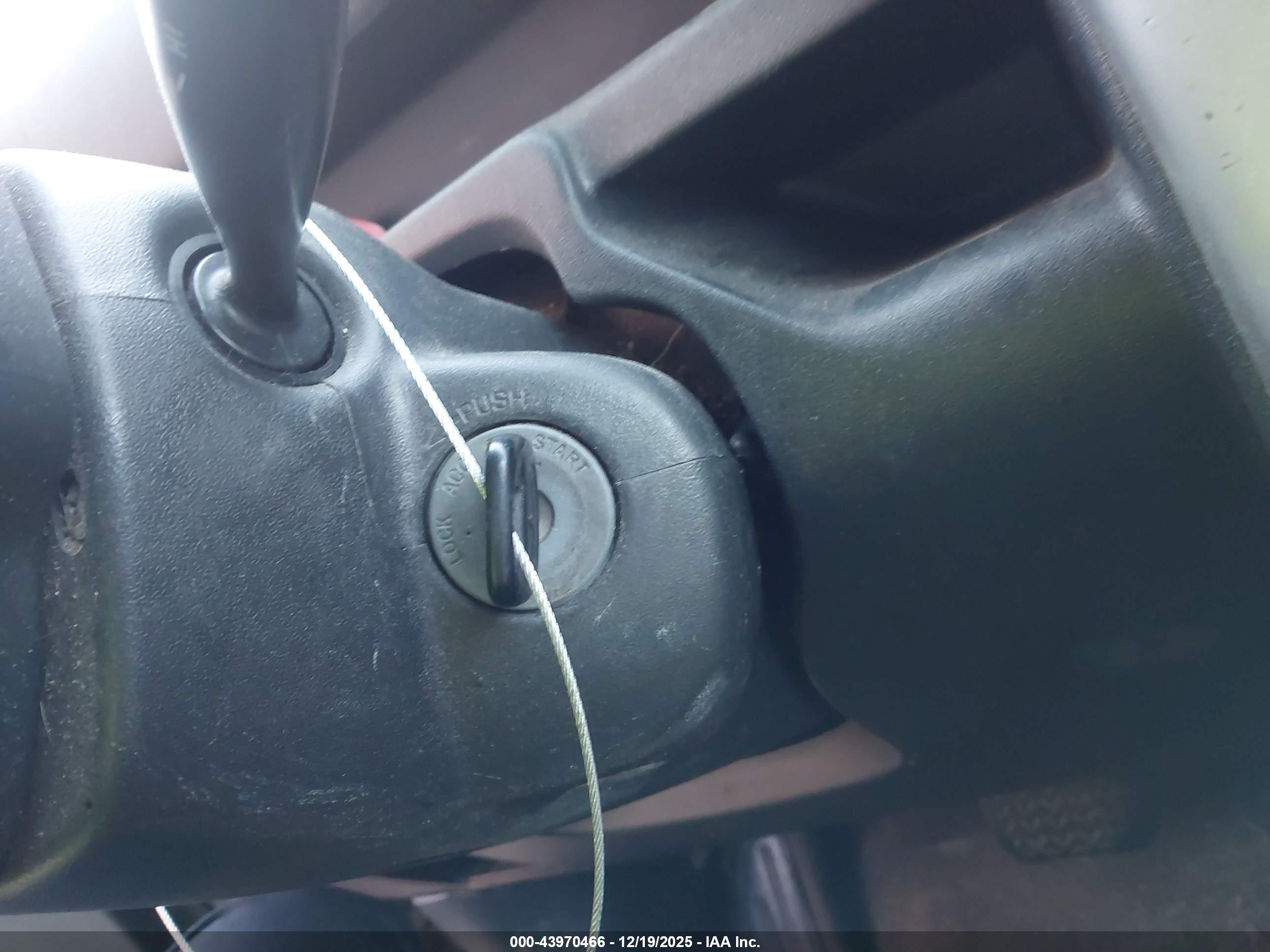 SCION XB image 11