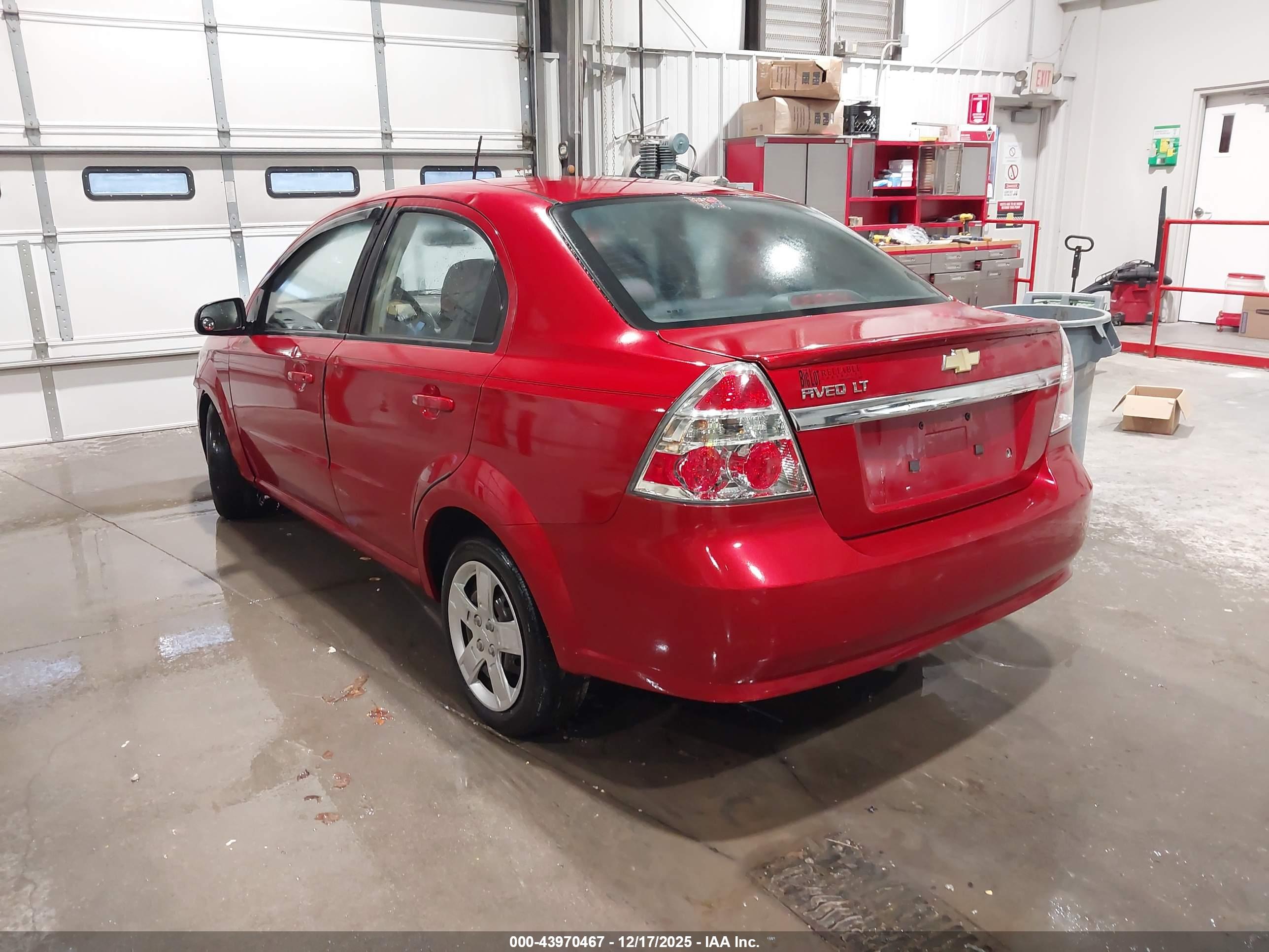 CHEVROLET AVEO image 3