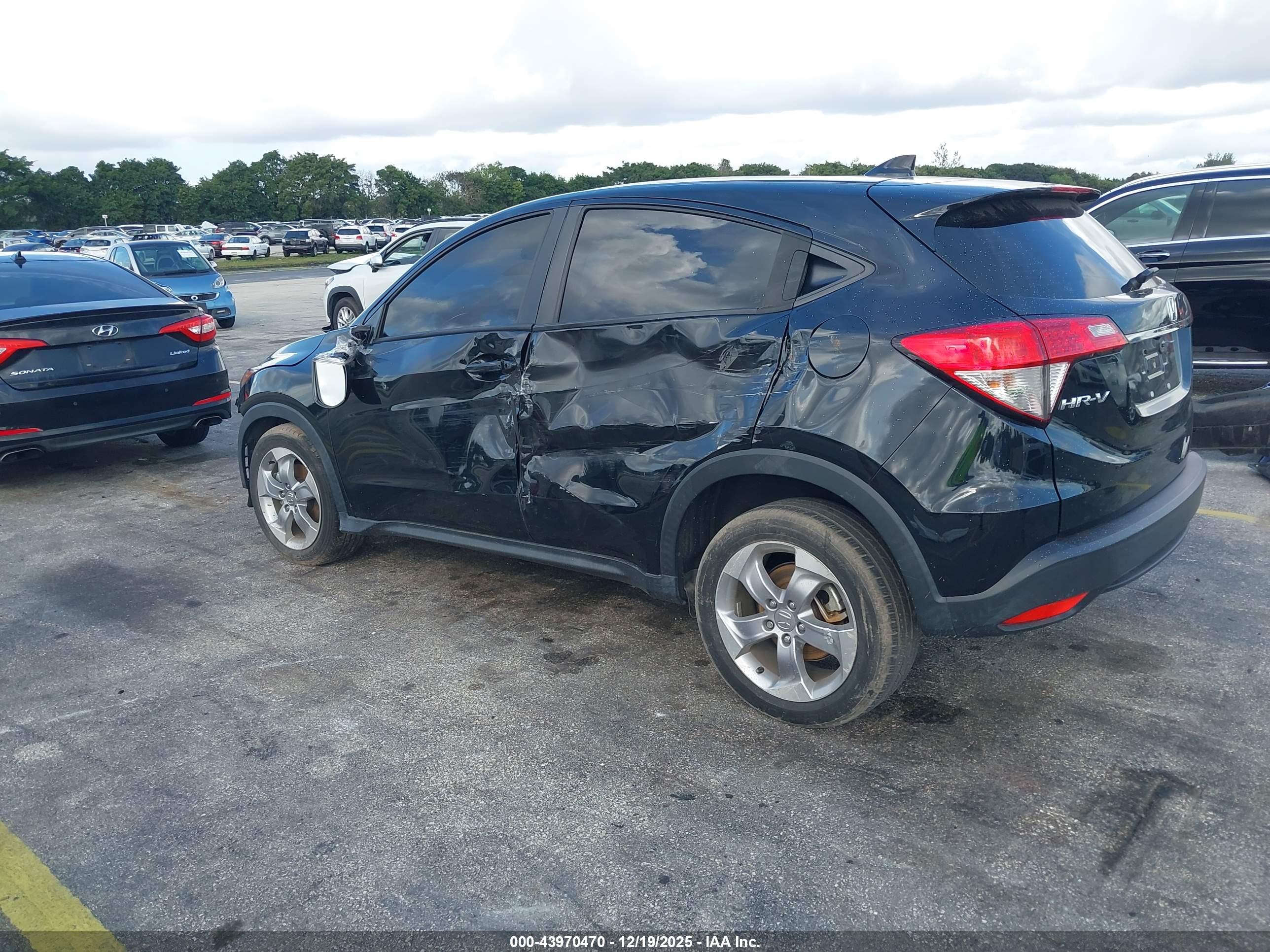 HONDA HR-V image 3