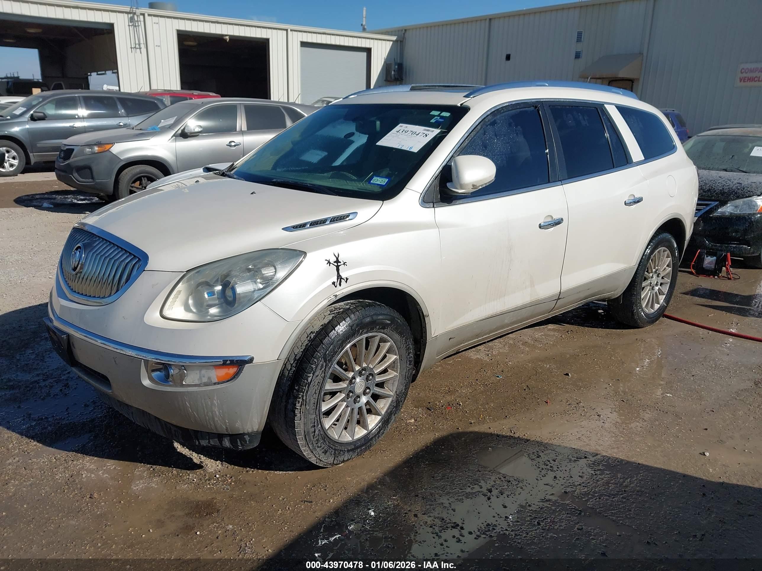 BUICK ENCLAVE image 2