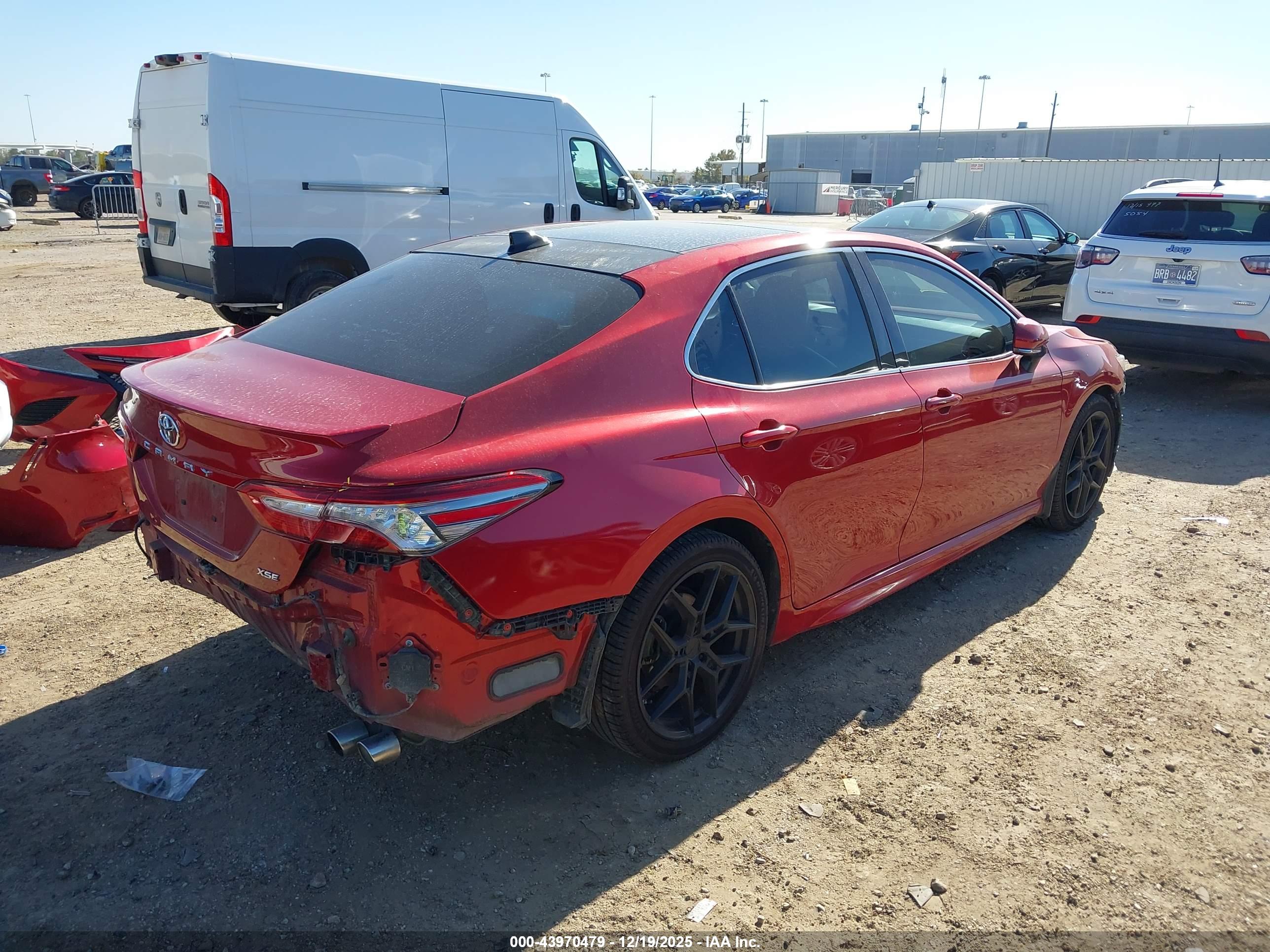 TOYOTA CAMRY image 4