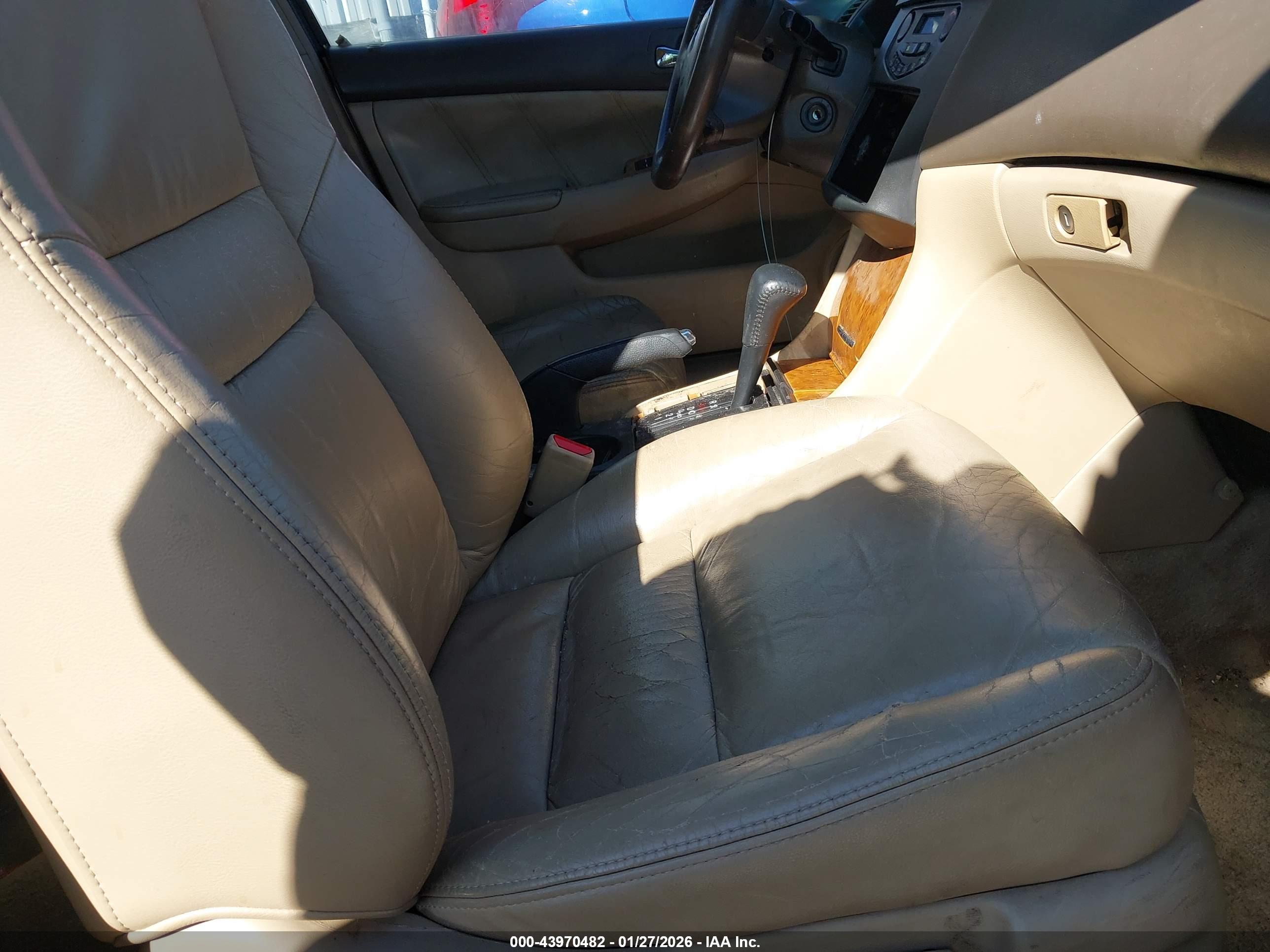 HONDA ACCORD image 5