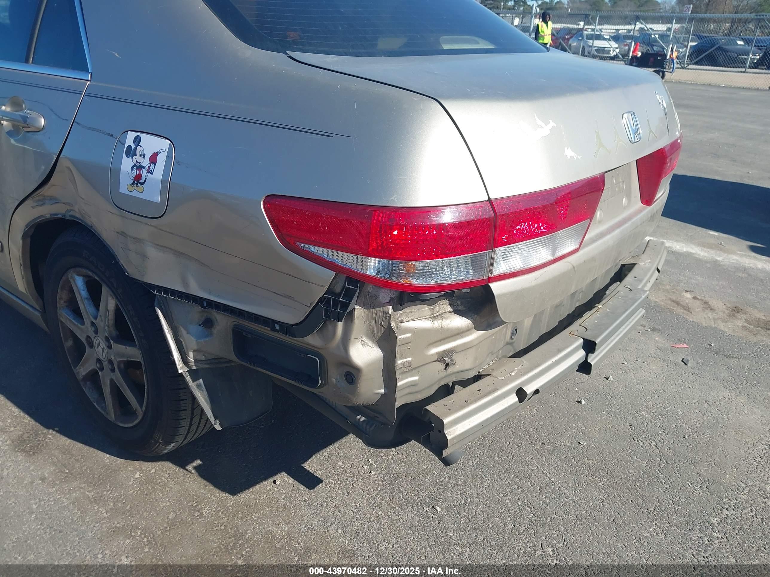 HONDA ACCORD image 6