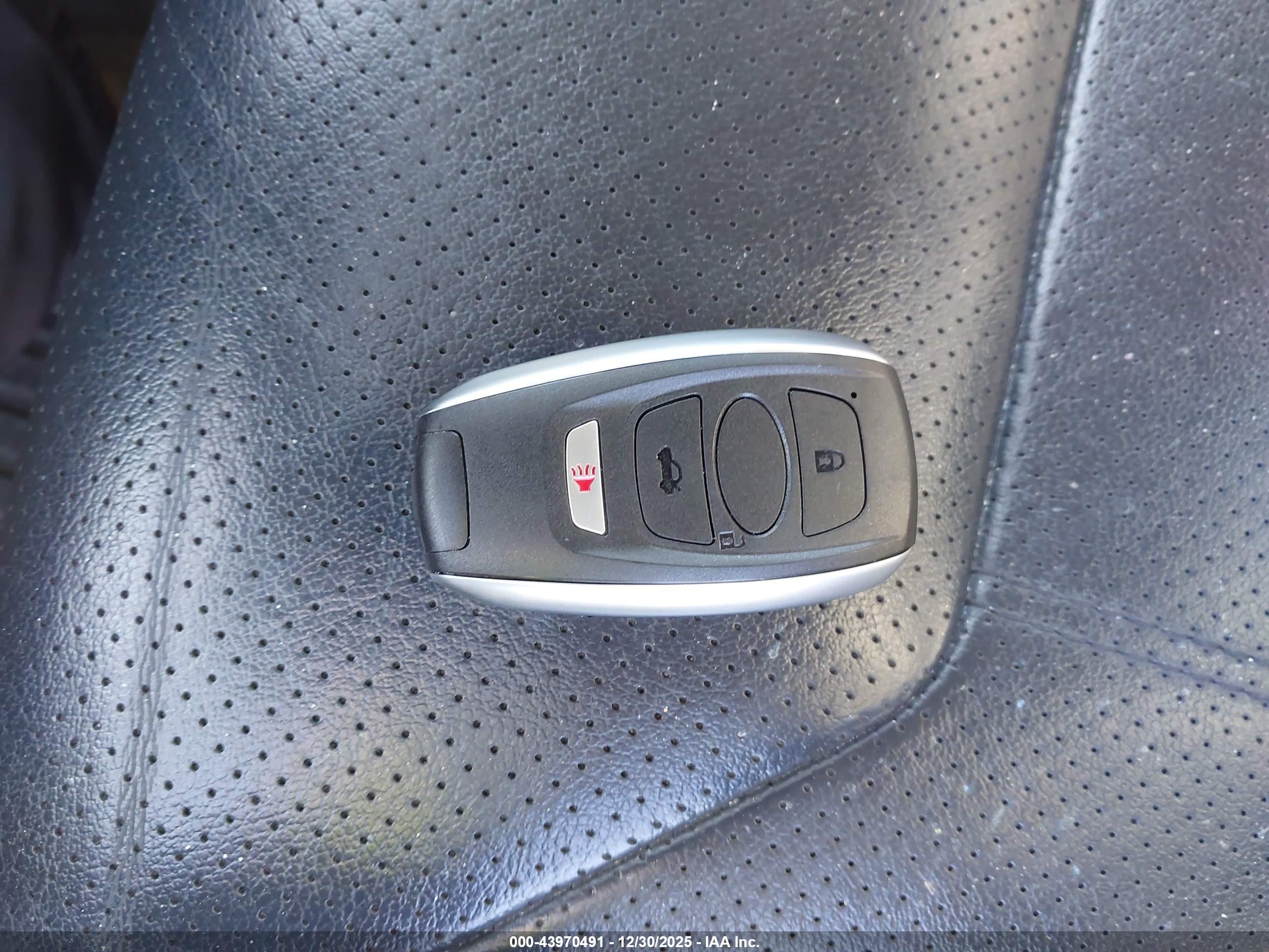 SUBARU FORESTER image 11