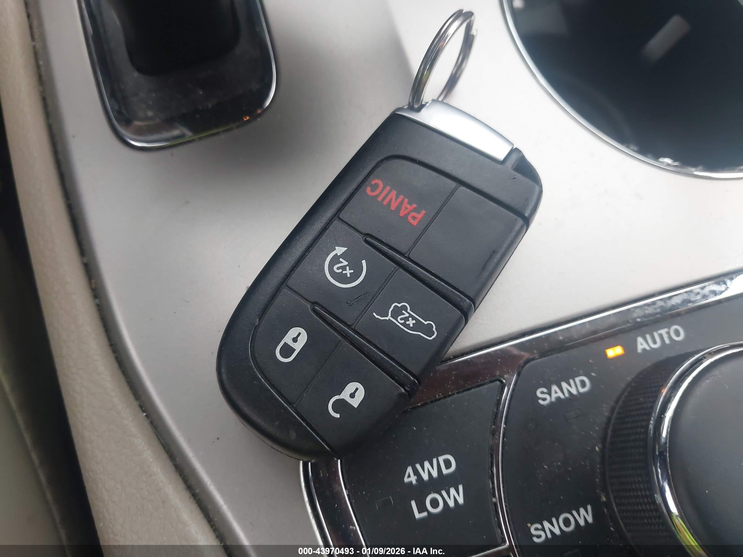 JEEP GRAND image 11
