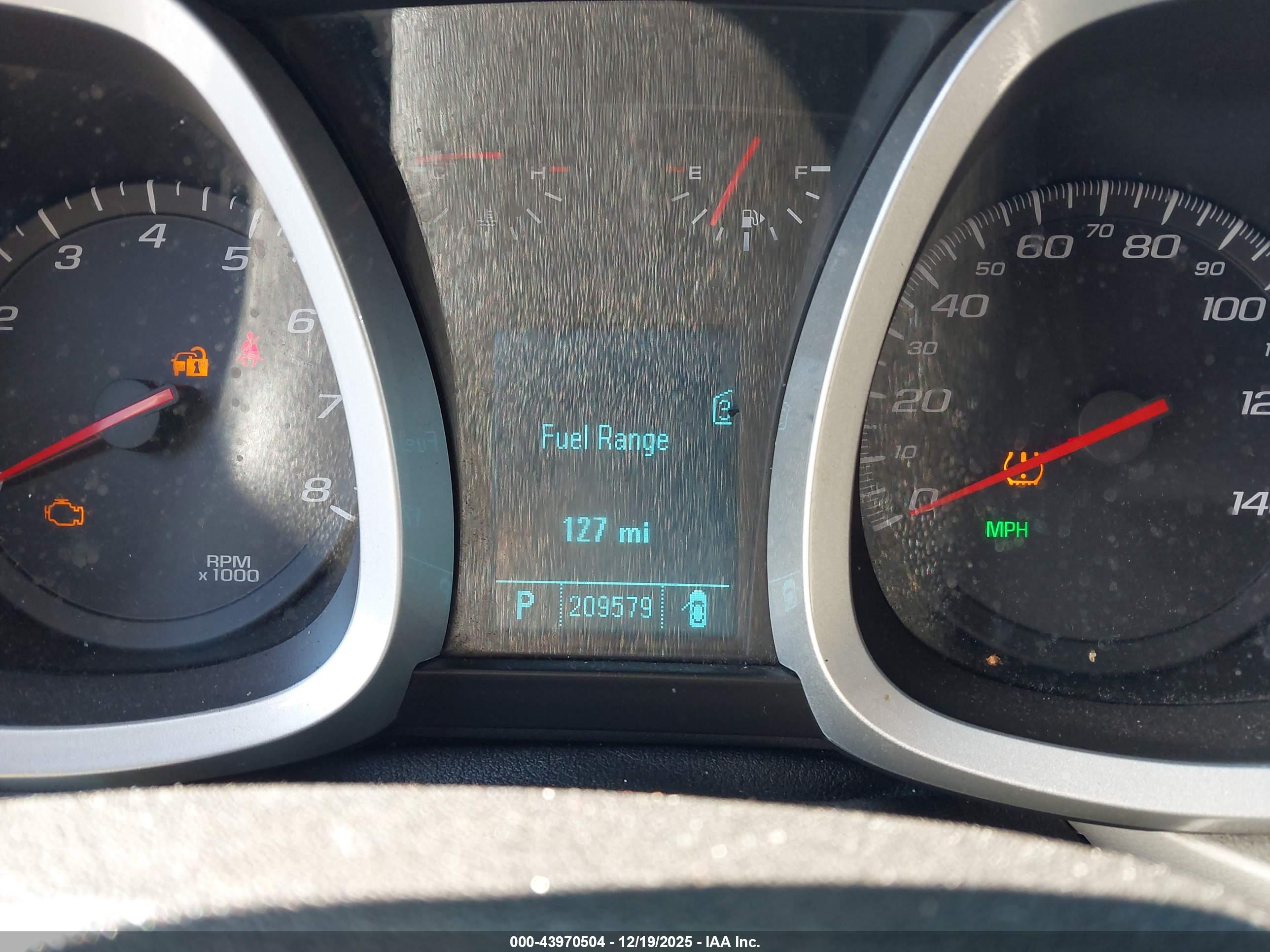 CHEVROLET EQUINOX image 7