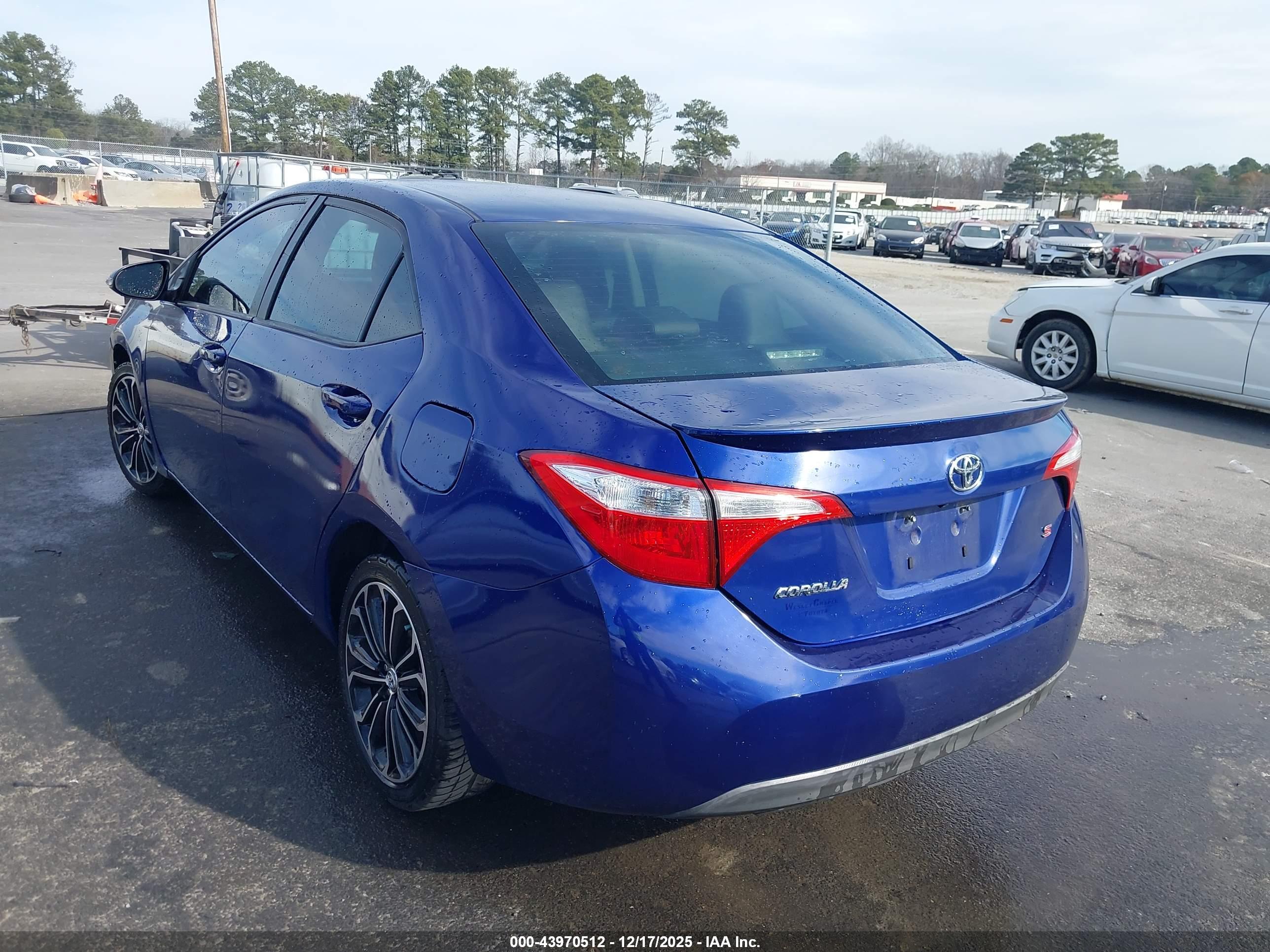 TOYOTA COROLLA image 3