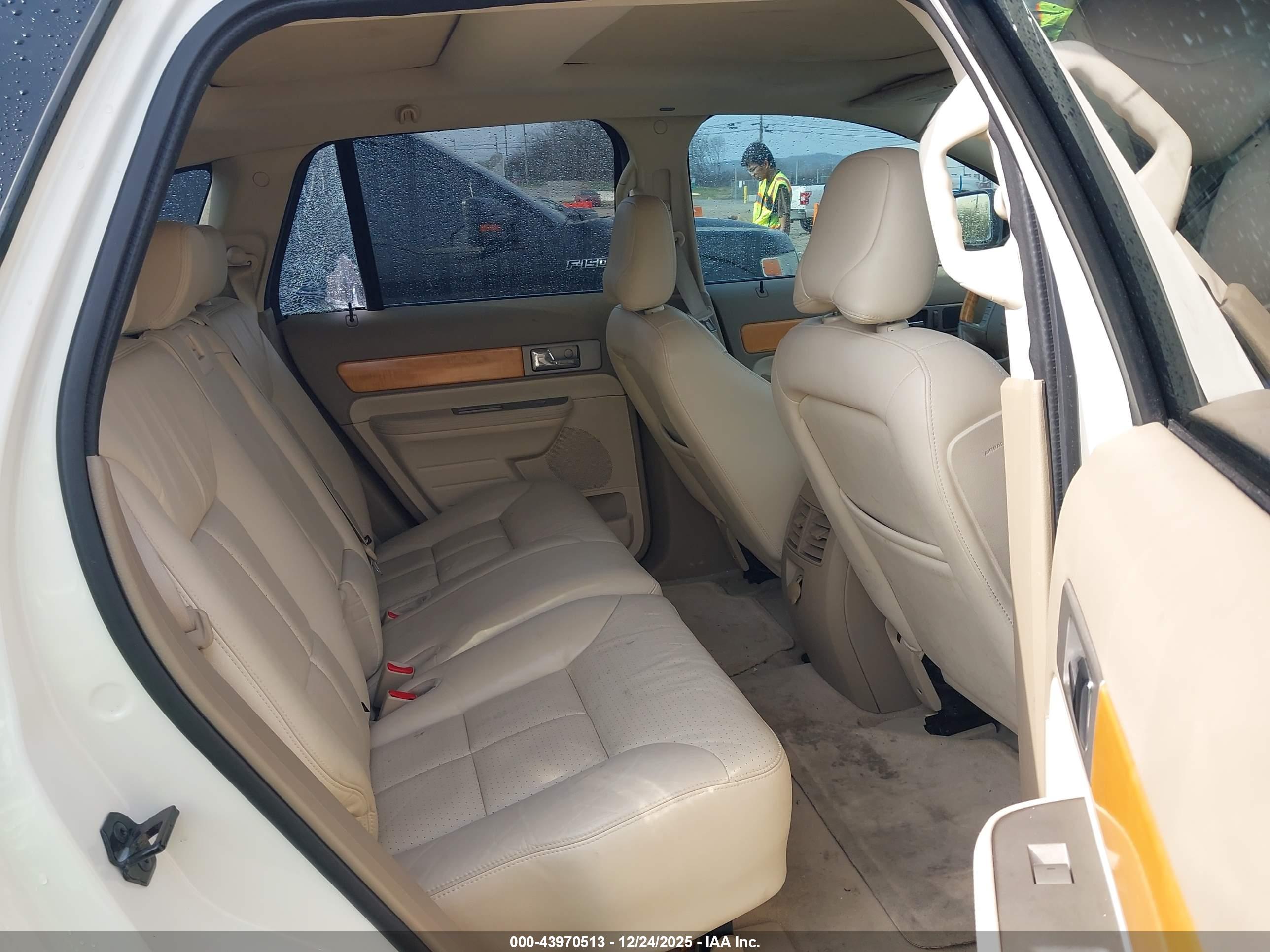 LINCOLN MKX image 8