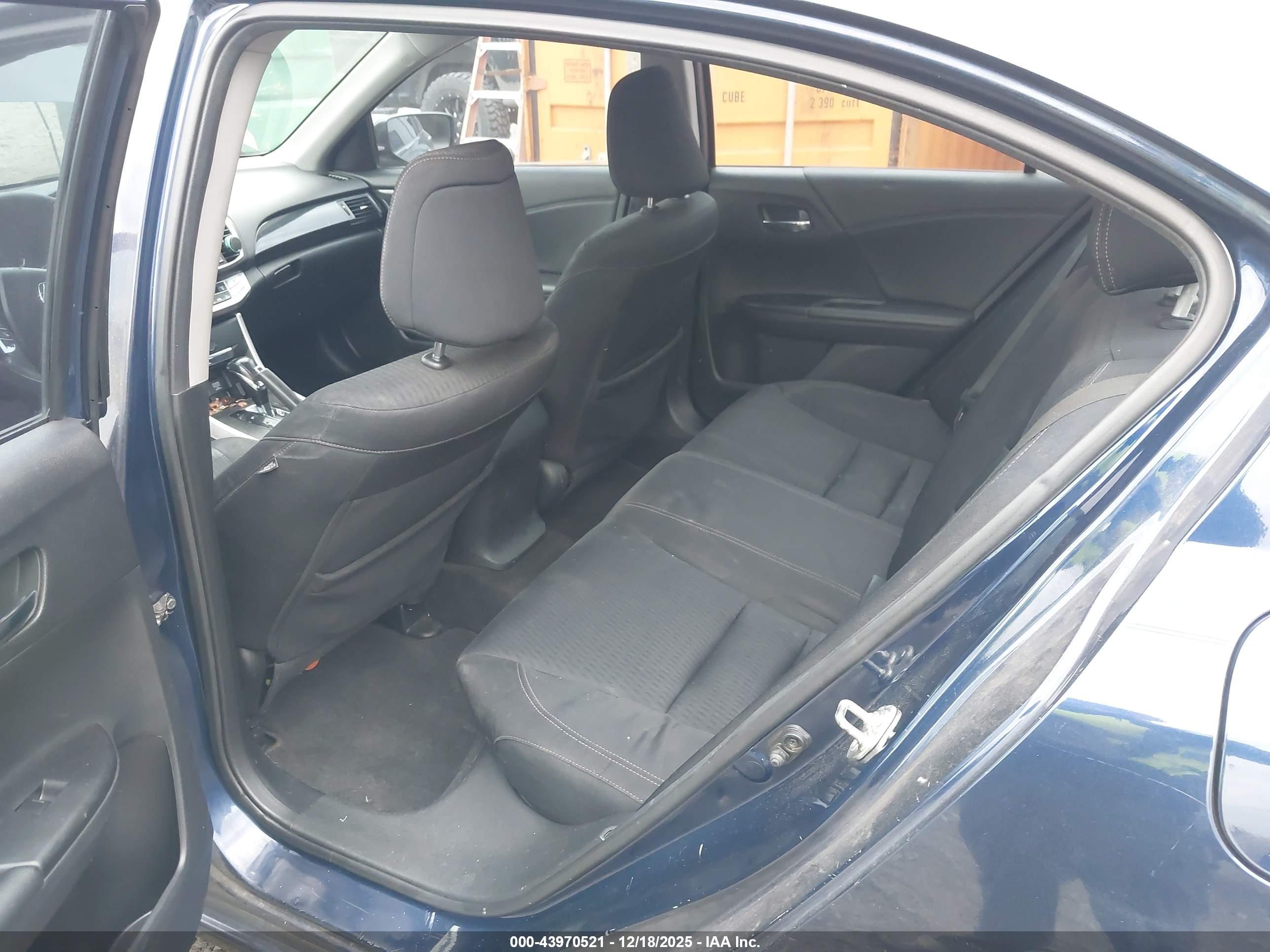 HONDA ACCORD image 8