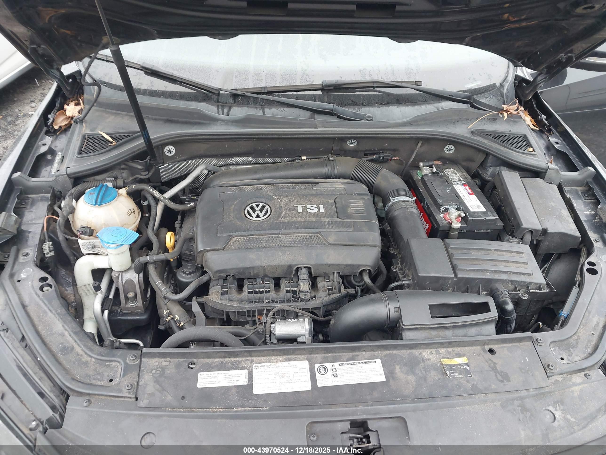 VOLKSWAGEN PASSAT image 10