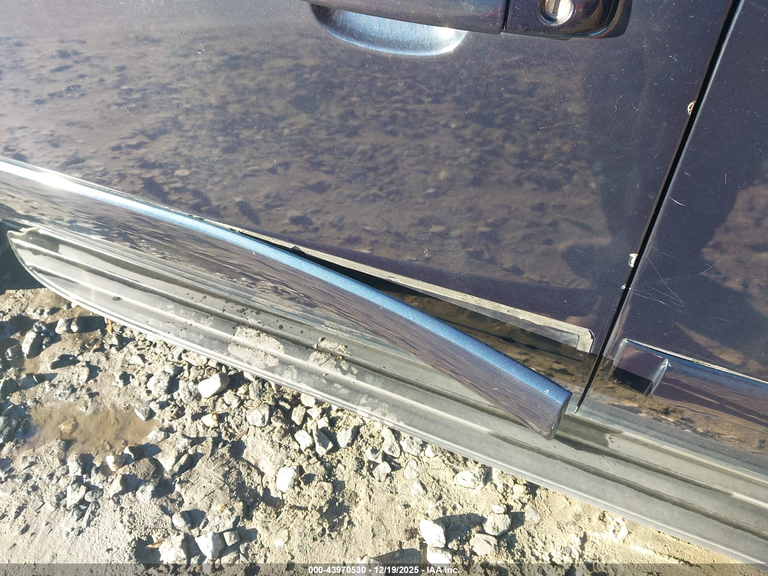 CHEVROLET TAHOE image 6