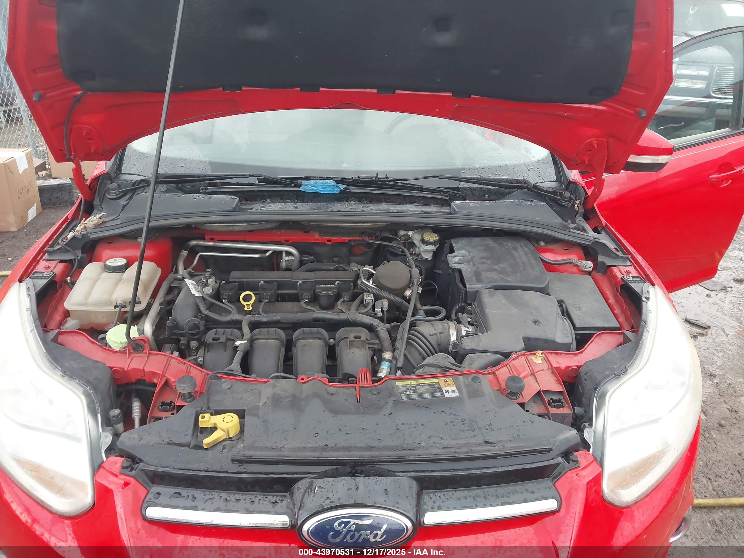 FORD FOCUS image 10