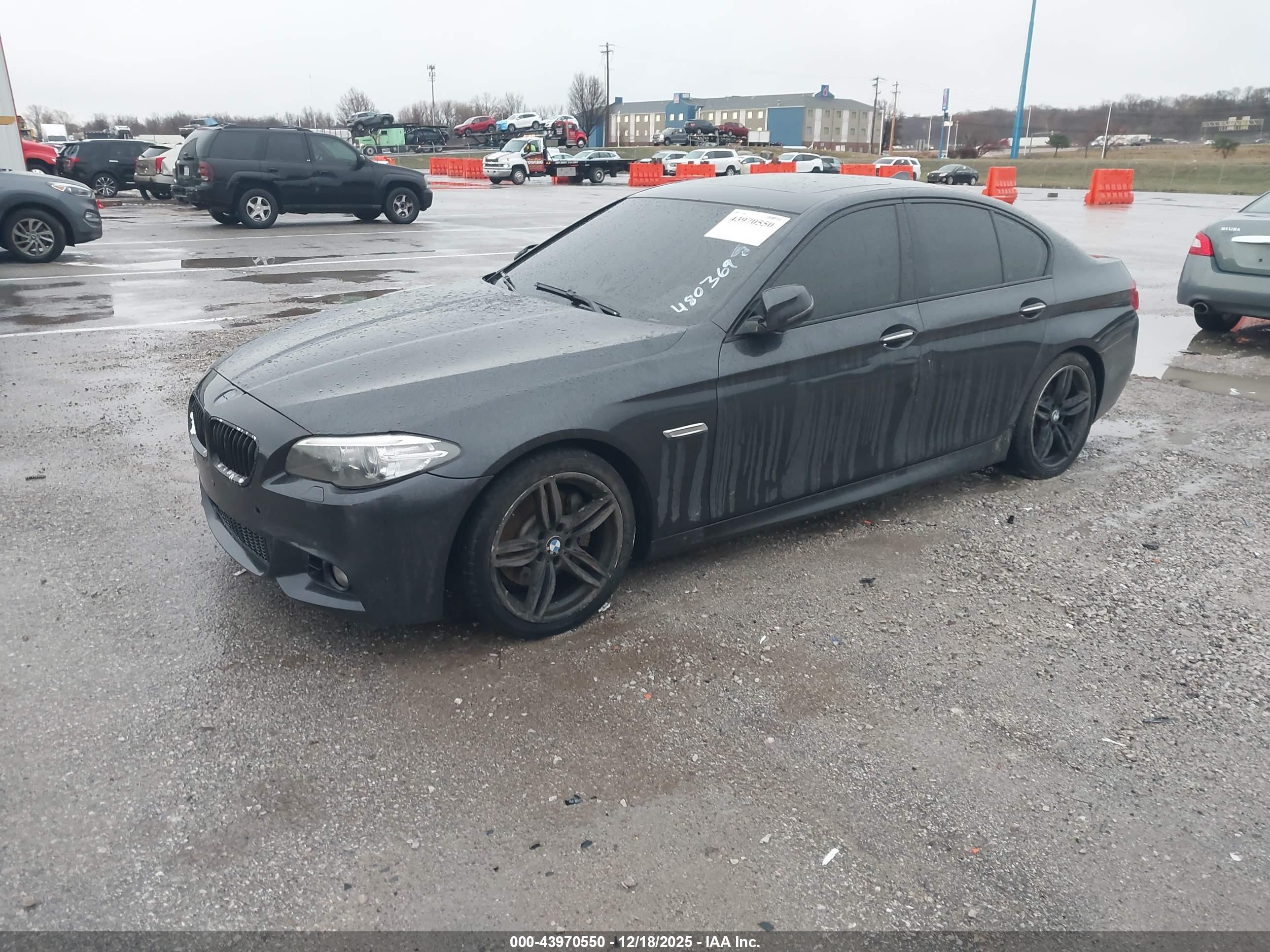 BMW 535I image 2