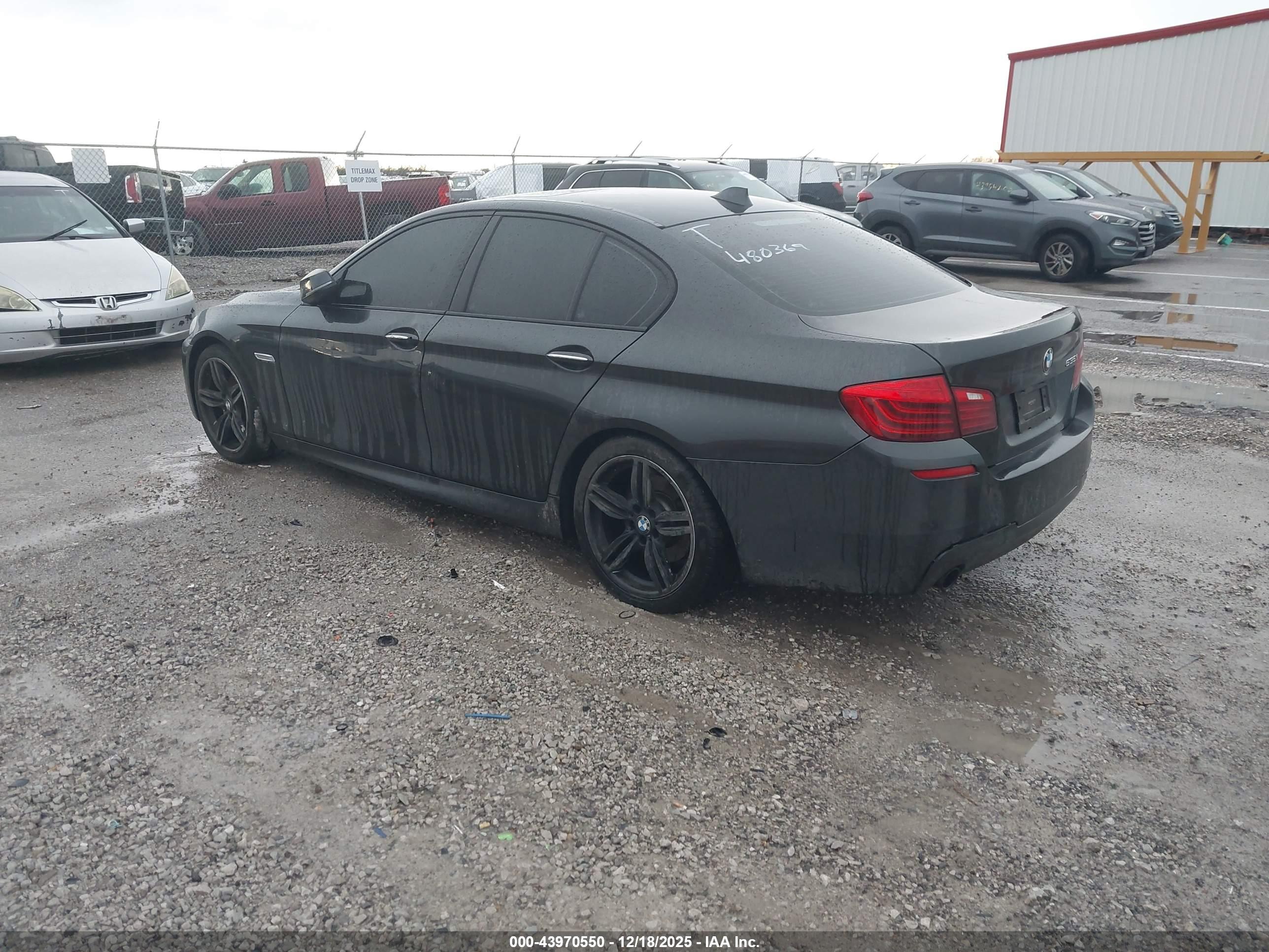 BMW 535I image 3