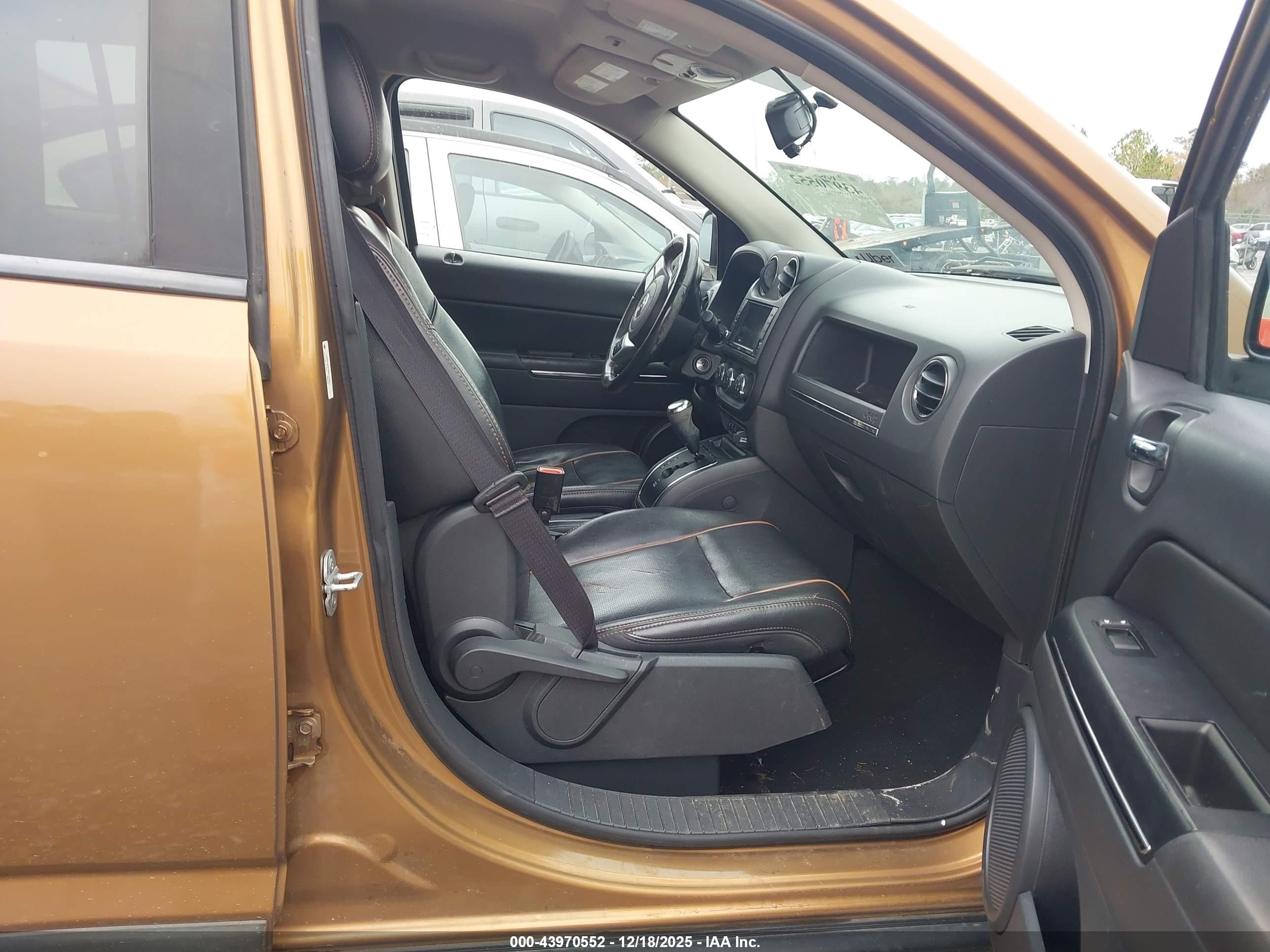 JEEP COMPASS image 5