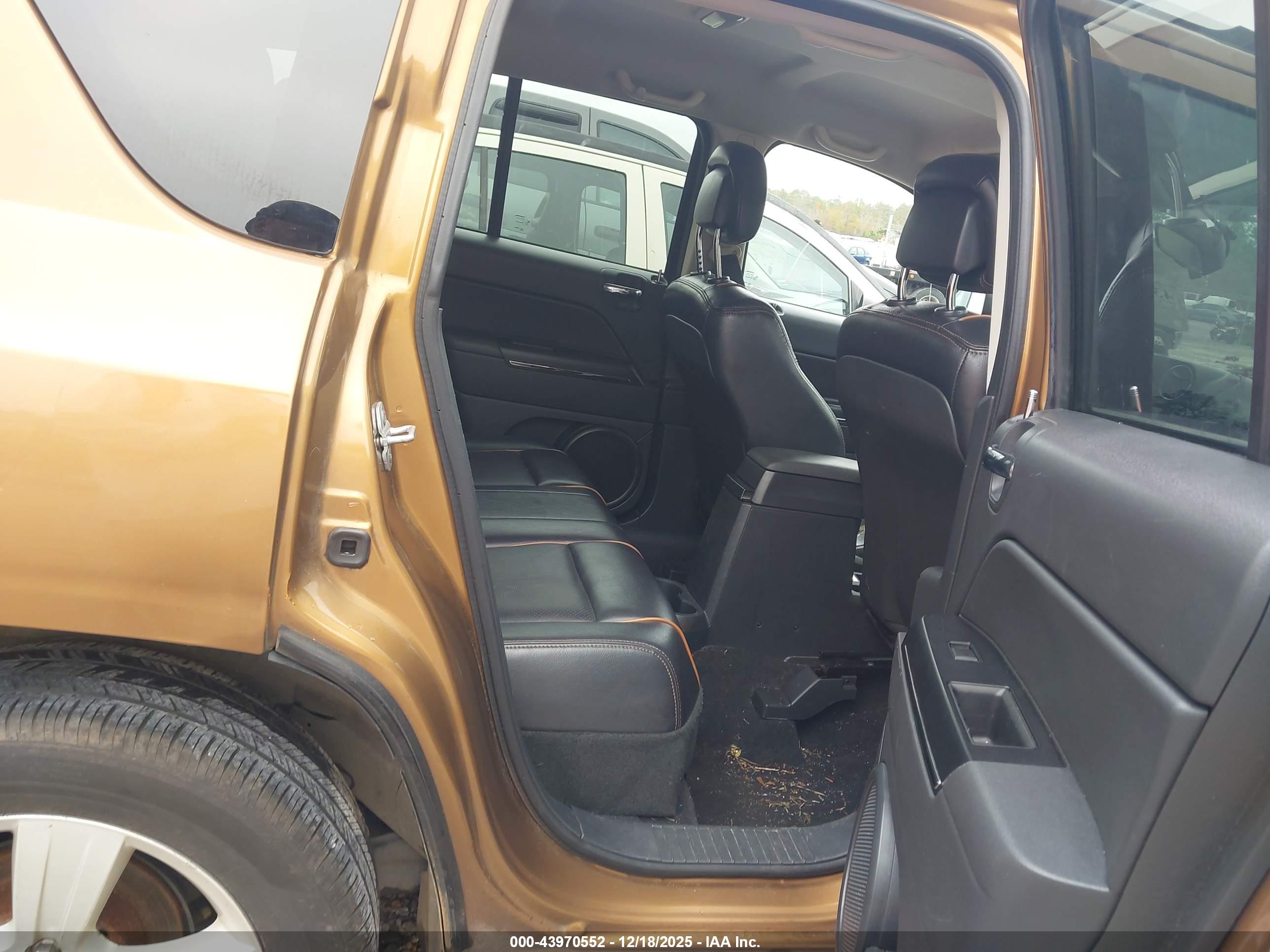 JEEP COMPASS image 8