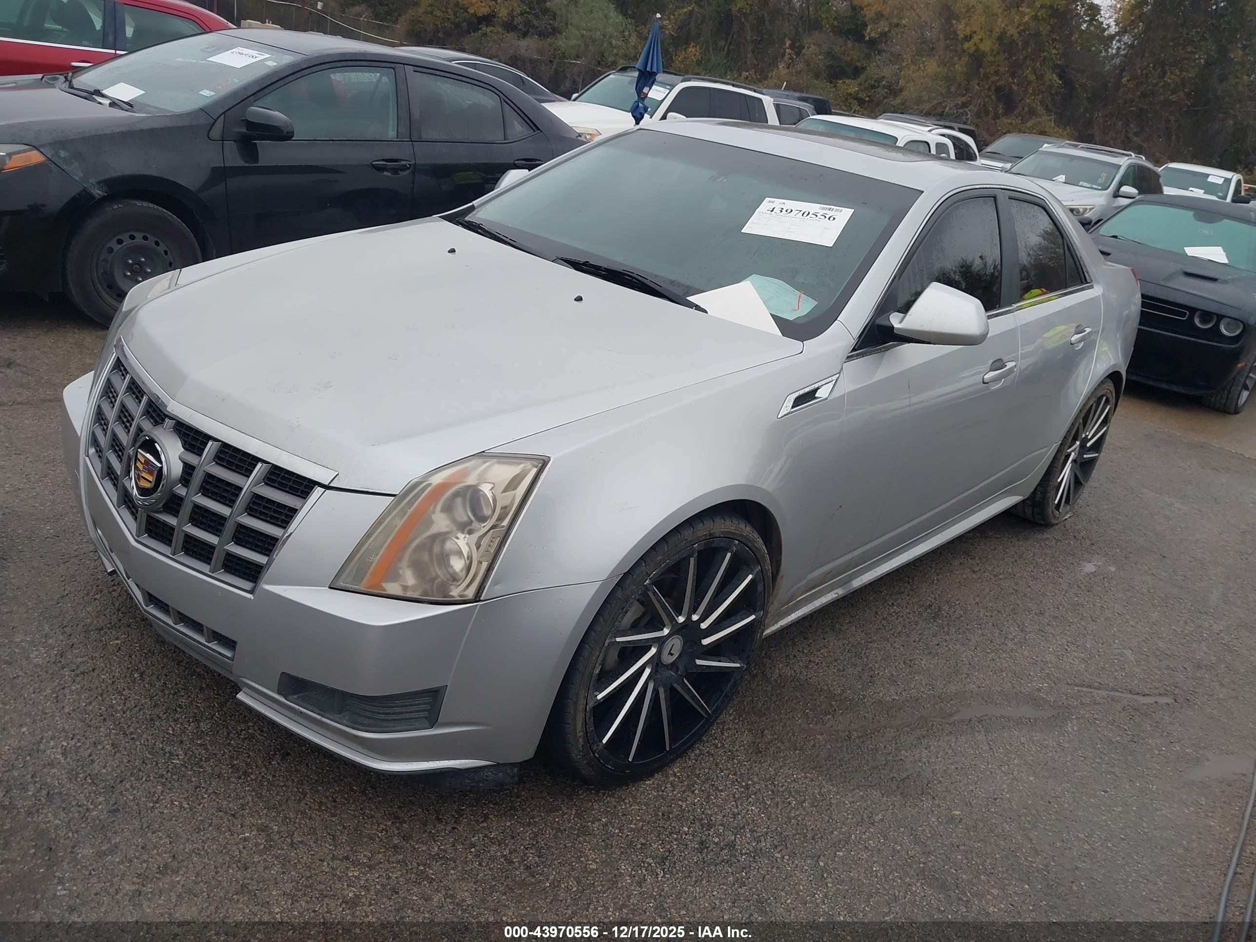 CADILLAC CTS image 2