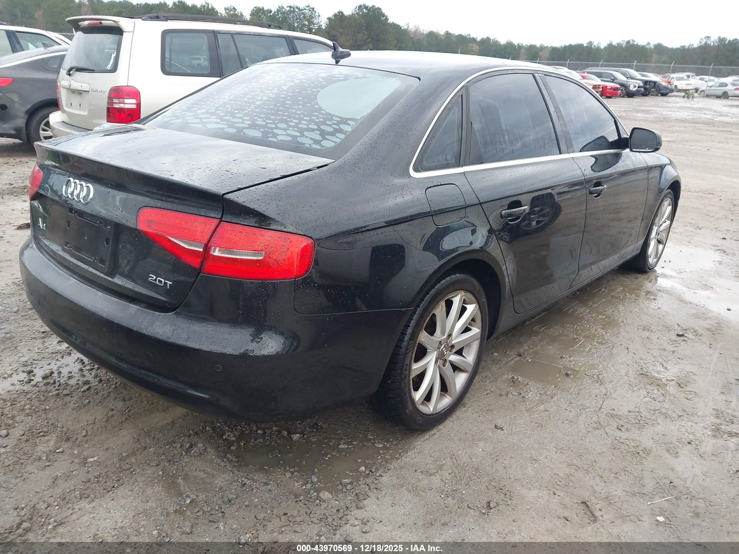 AUDI A4 image 4