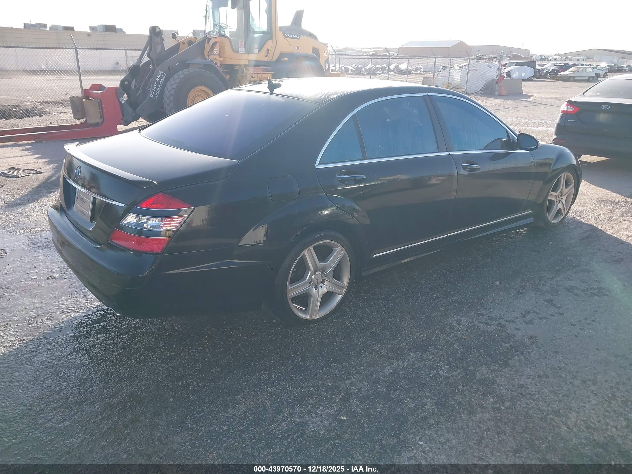 MERCEDES-BENZ S image 4