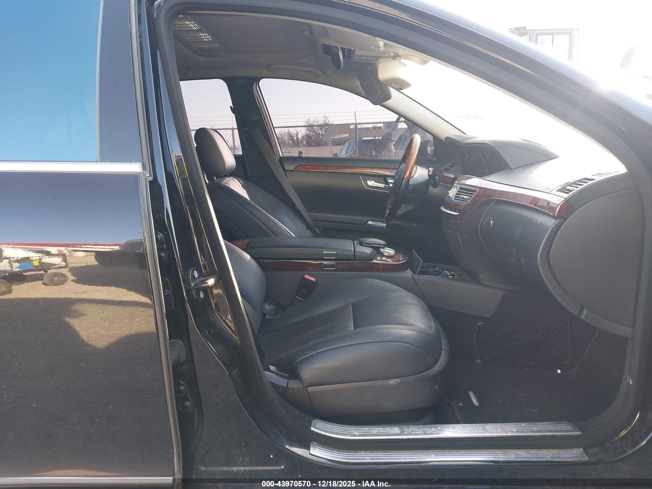 MERCEDES-BENZ S image 5