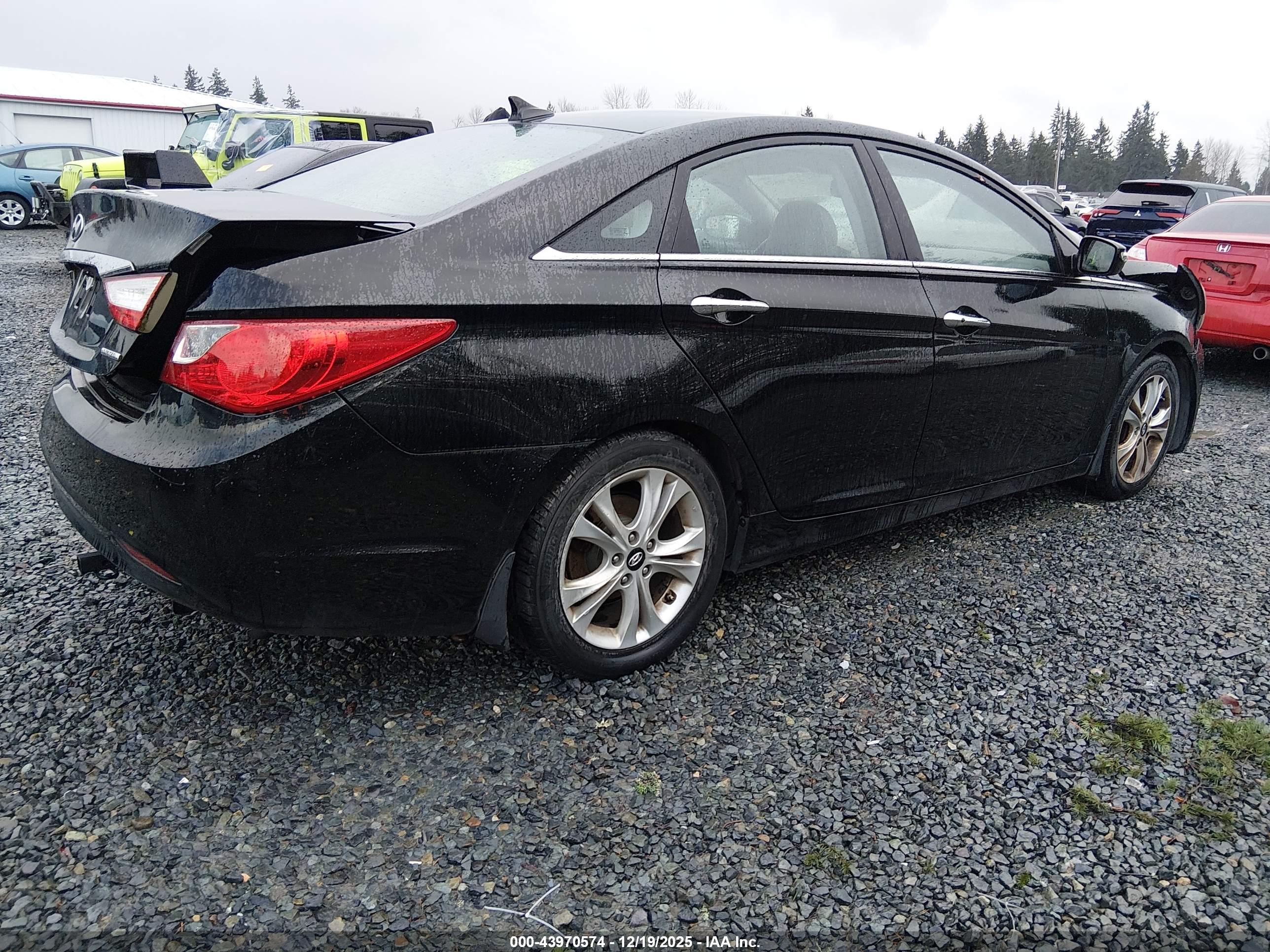 HYUNDAI SONATA image 4