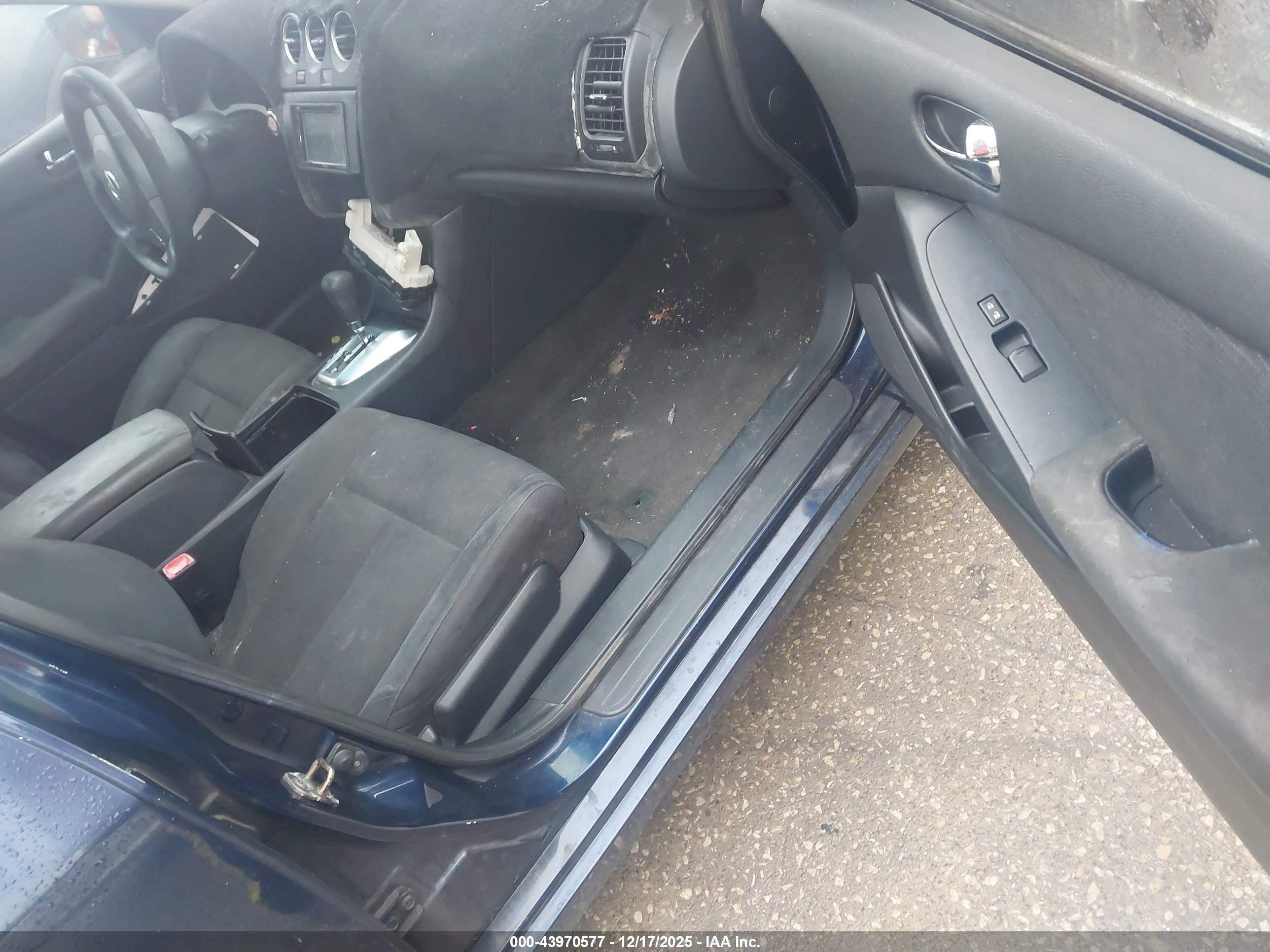 NISSAN ALTIMA image 5