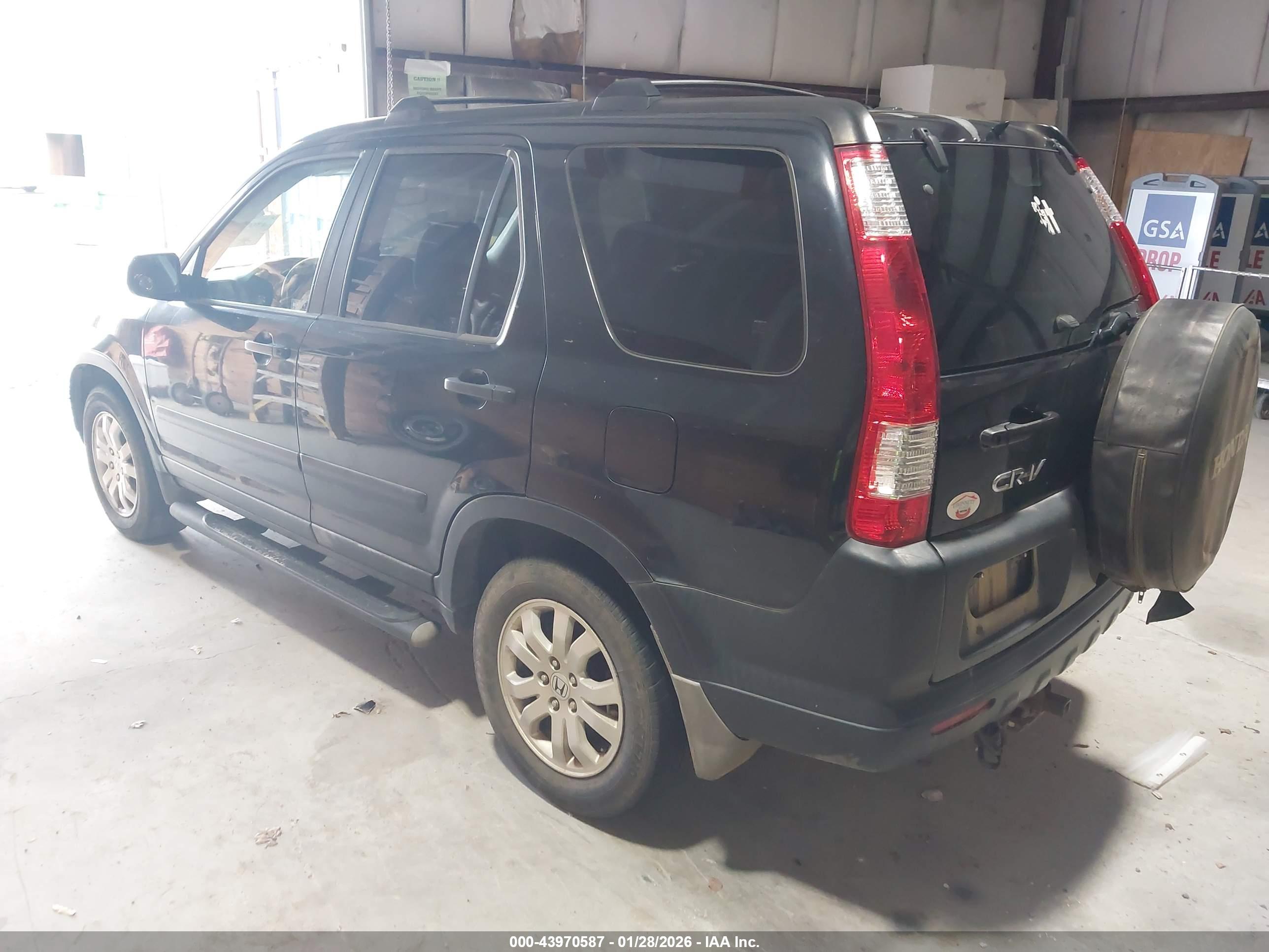 HONDA CR-V image 3