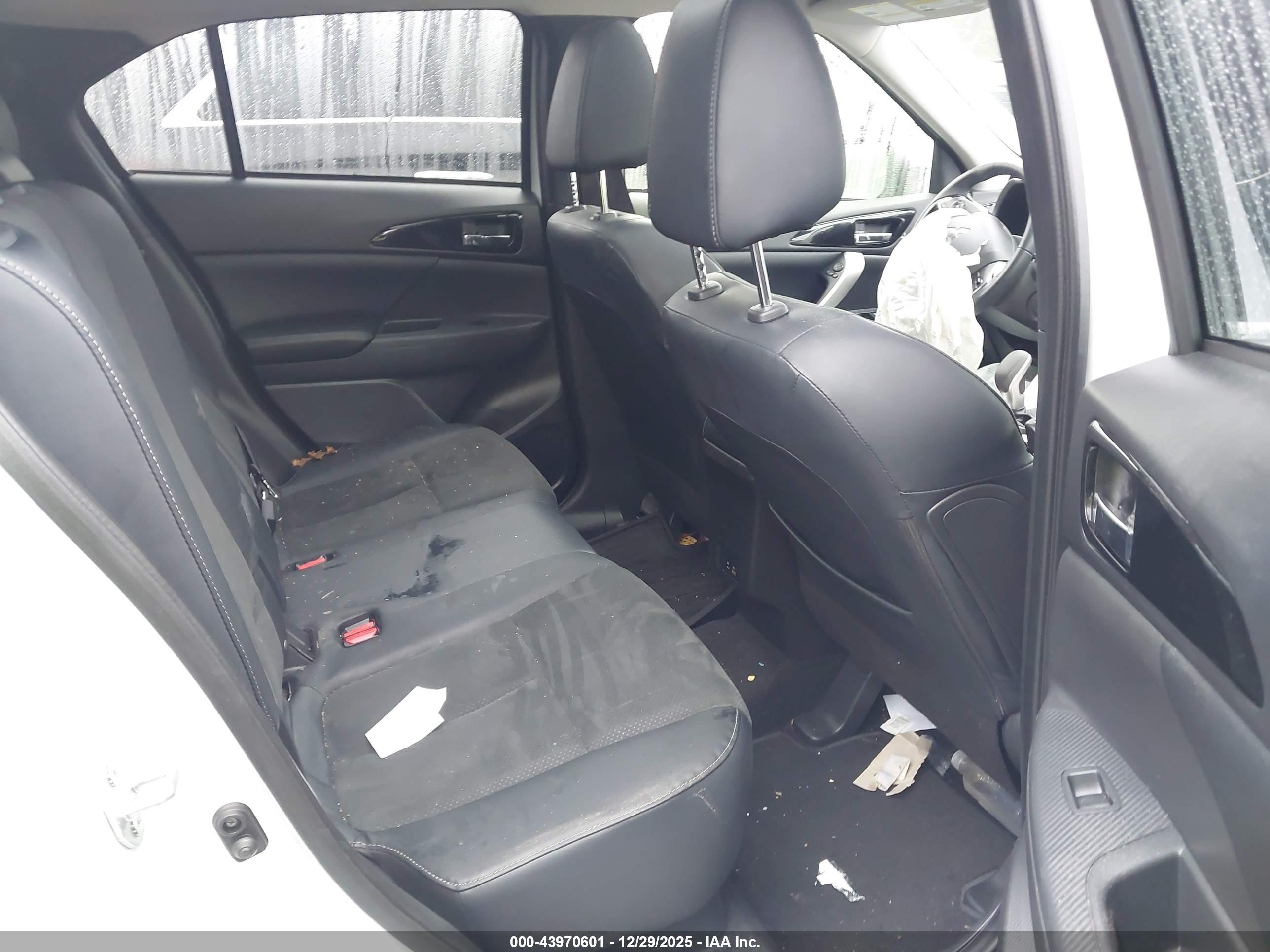 MITSUBISHI ECLIPSE image 8