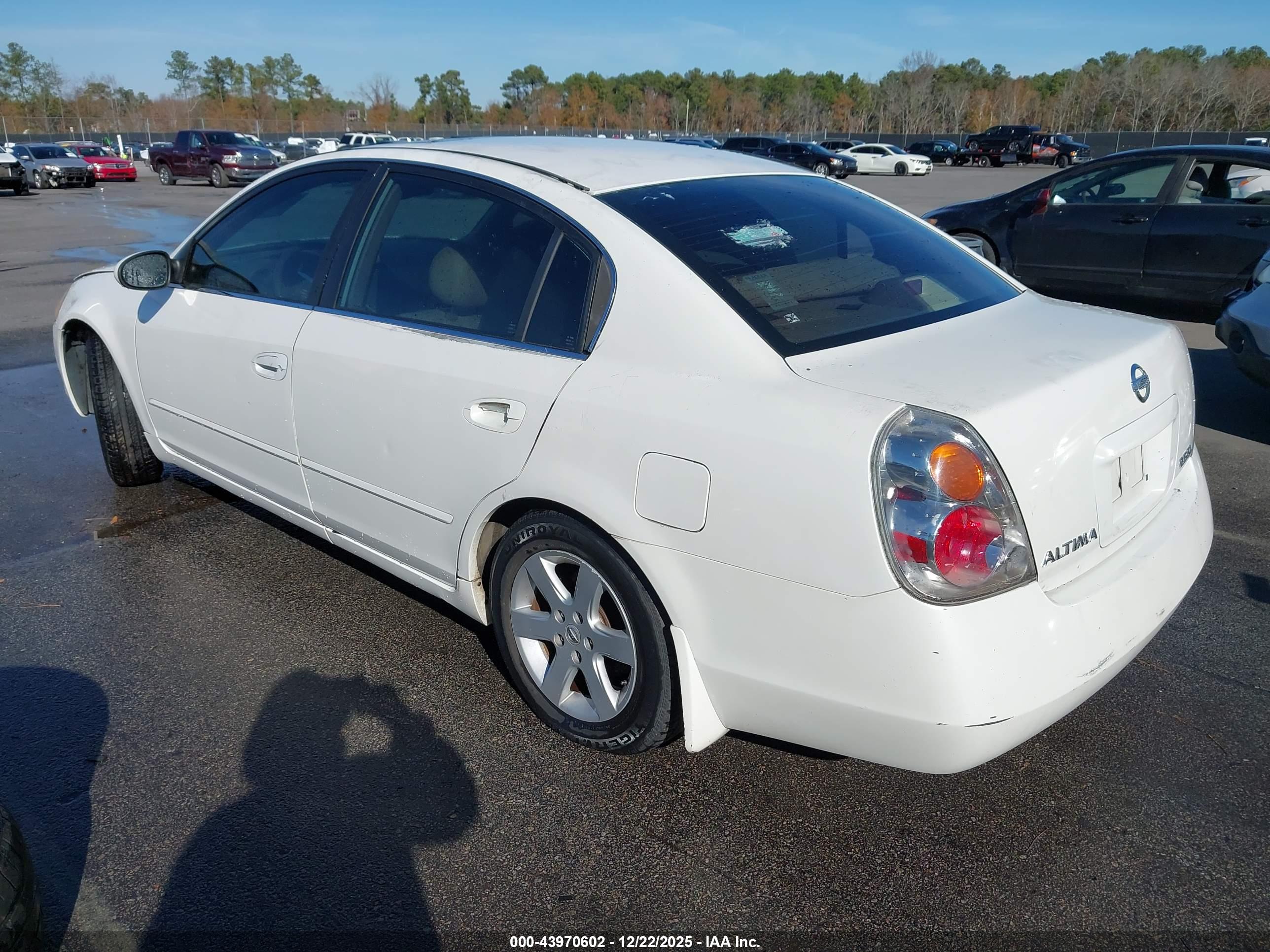 NISSAN ALTIMA image 3