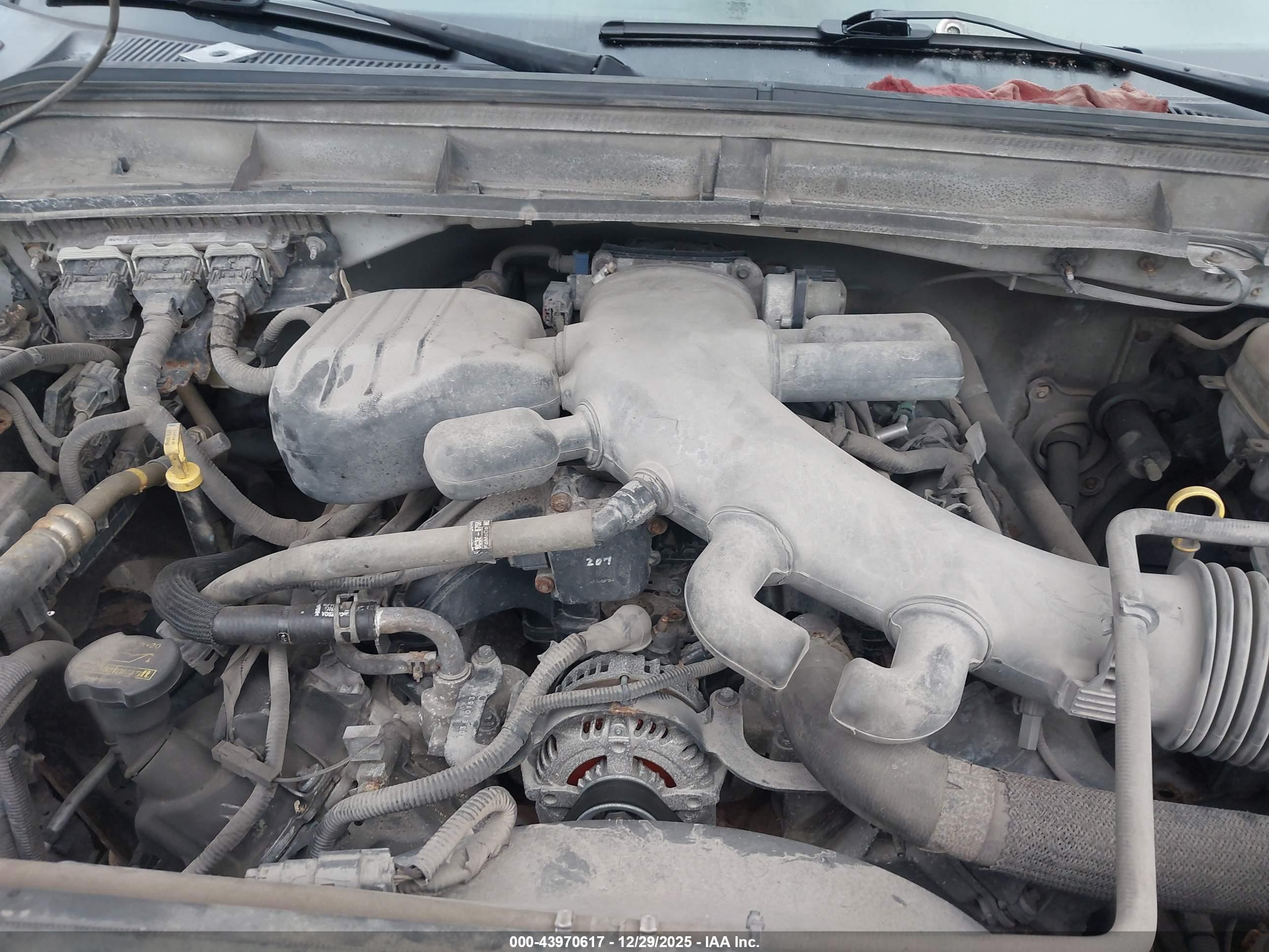 FORD F-450 image 10