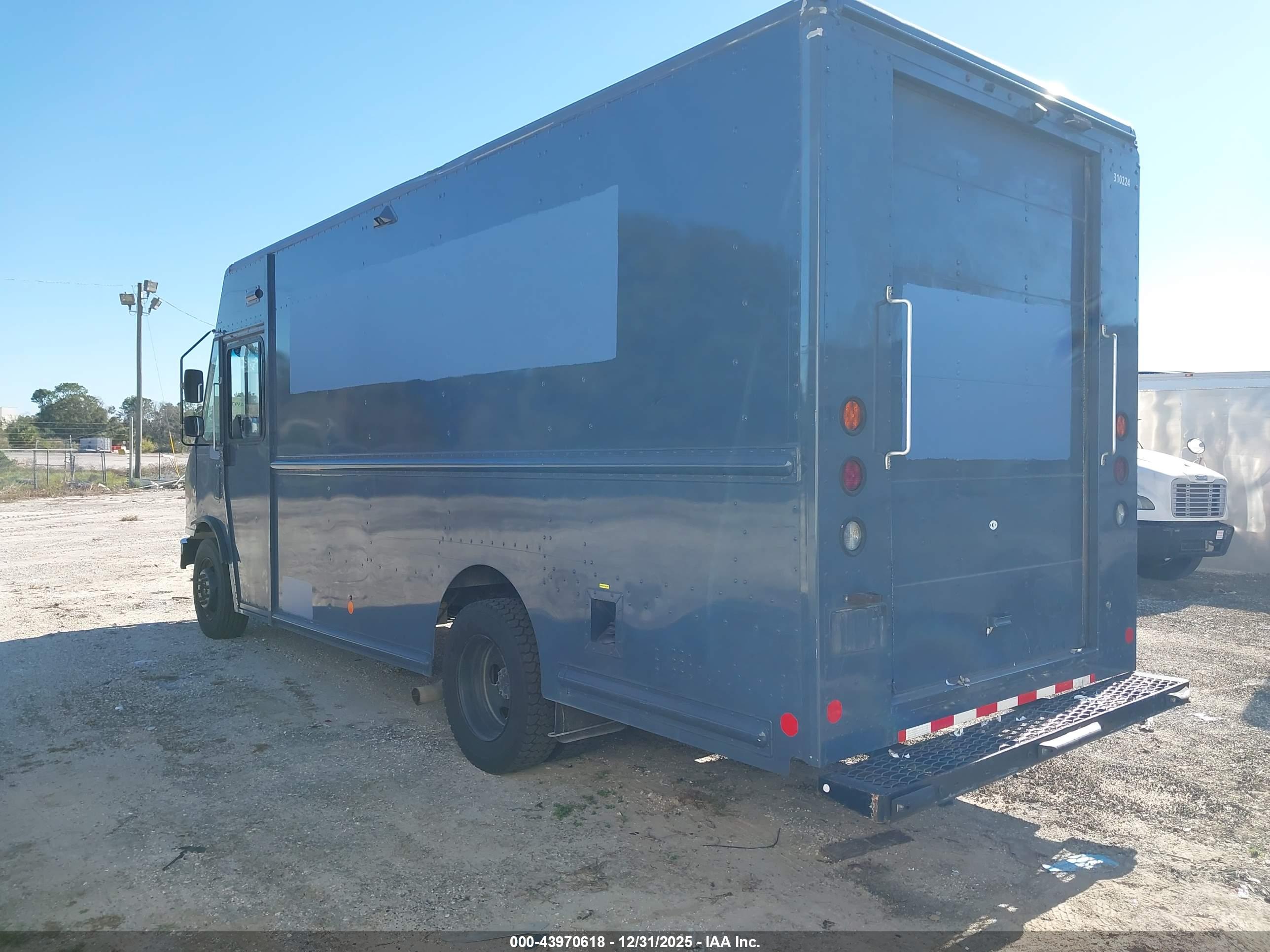 FORD F-59 image 3