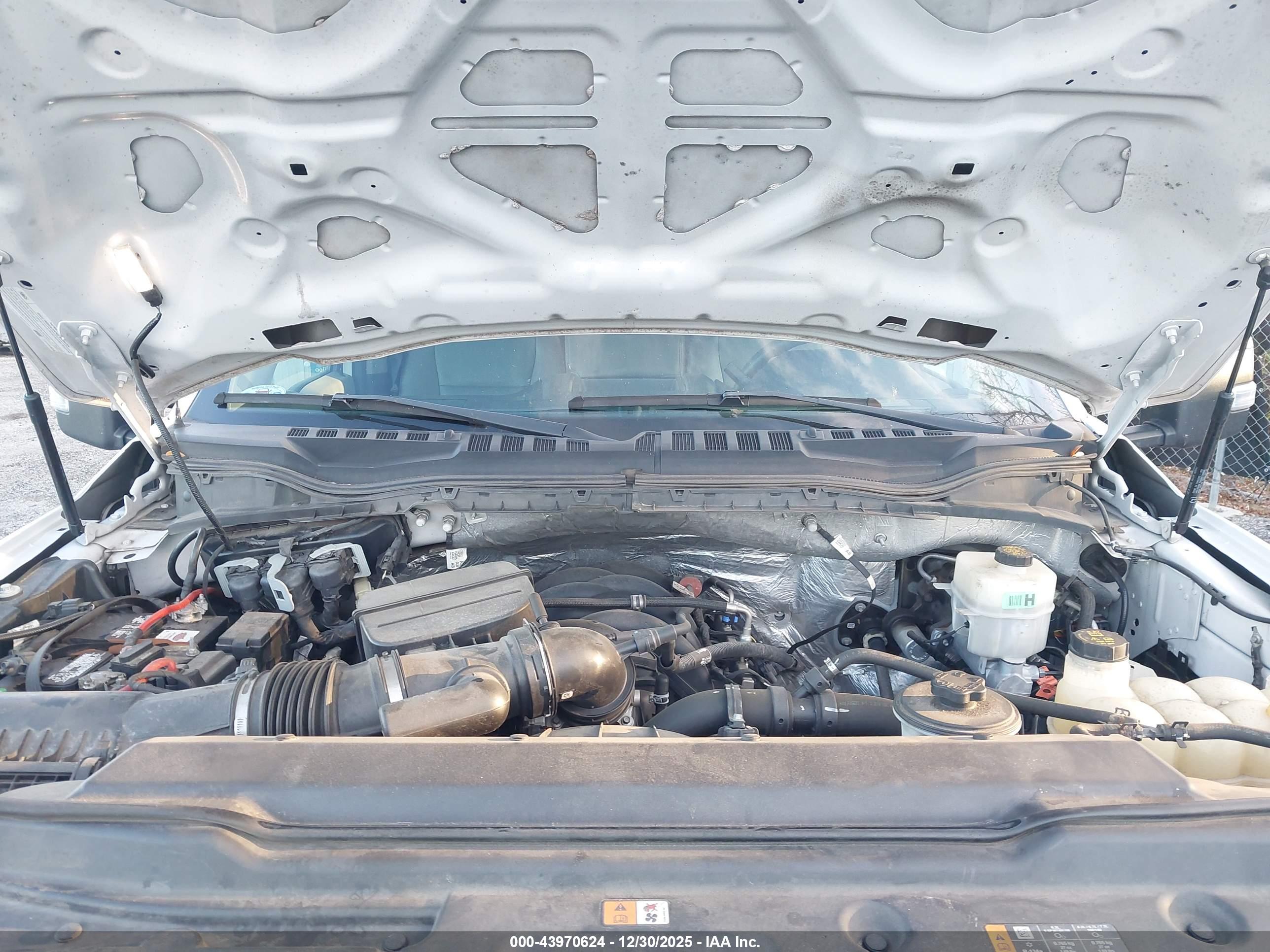 FORD F-450 image 10