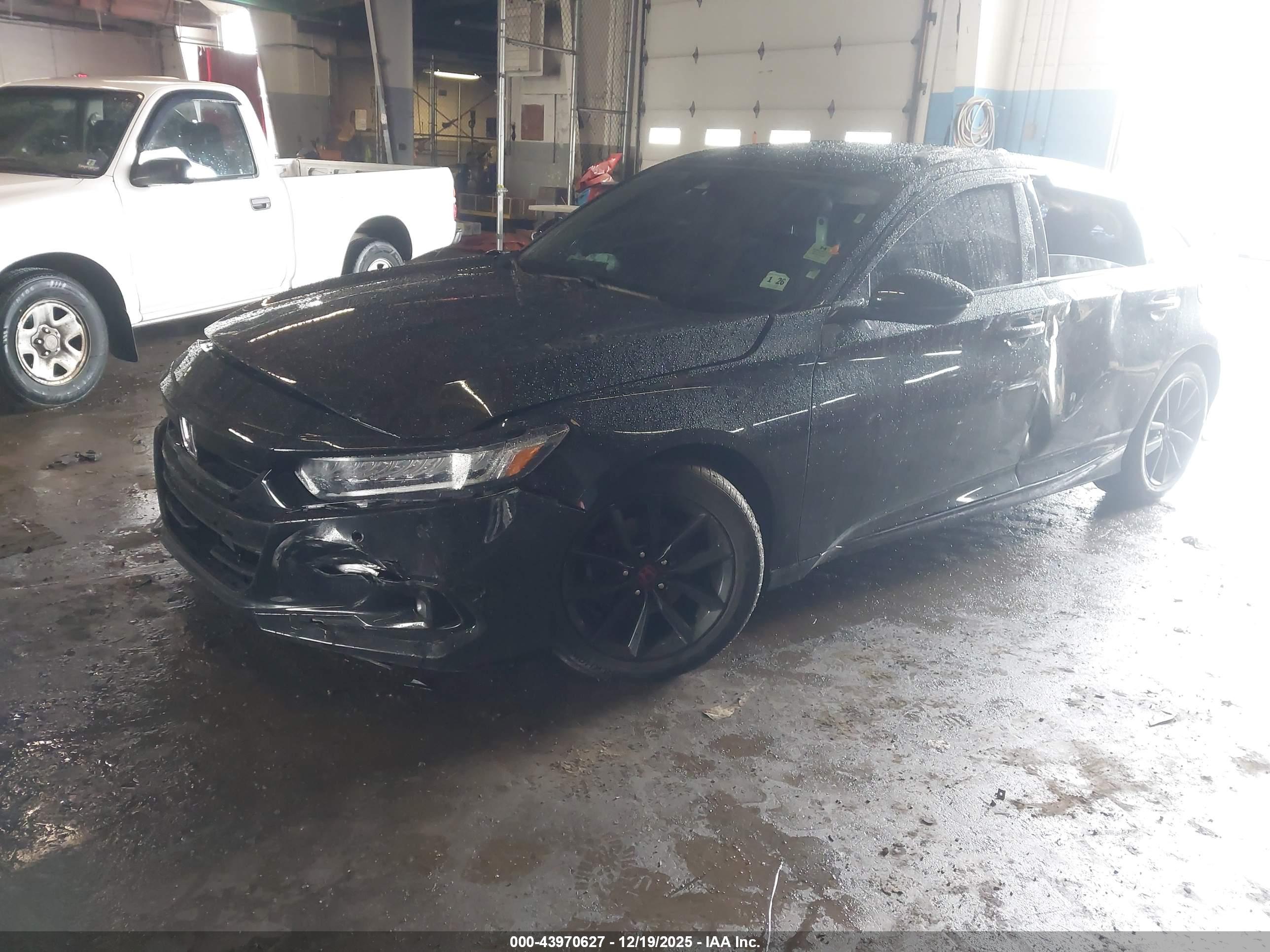 HONDA ACCORD image 2