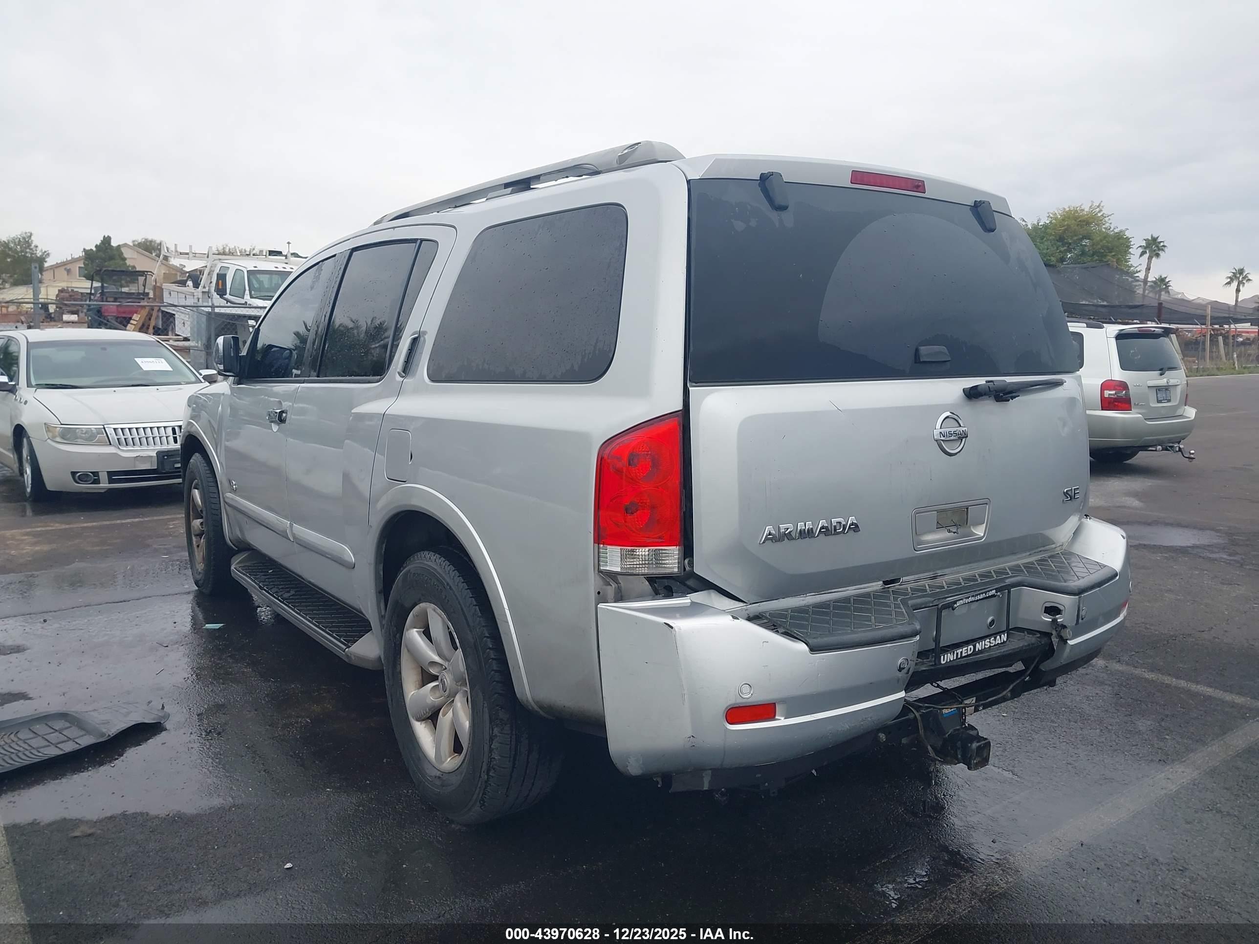 NISSAN ARMADA image 3