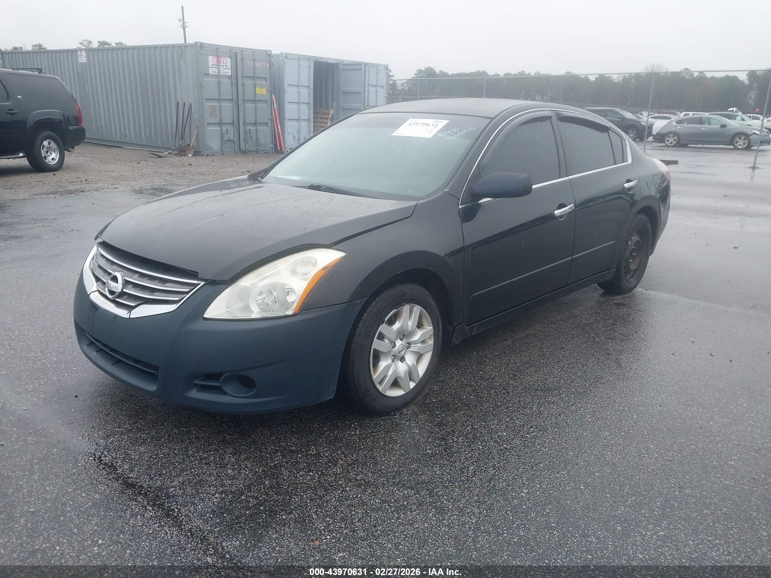 NISSAN ALTIMA image 2