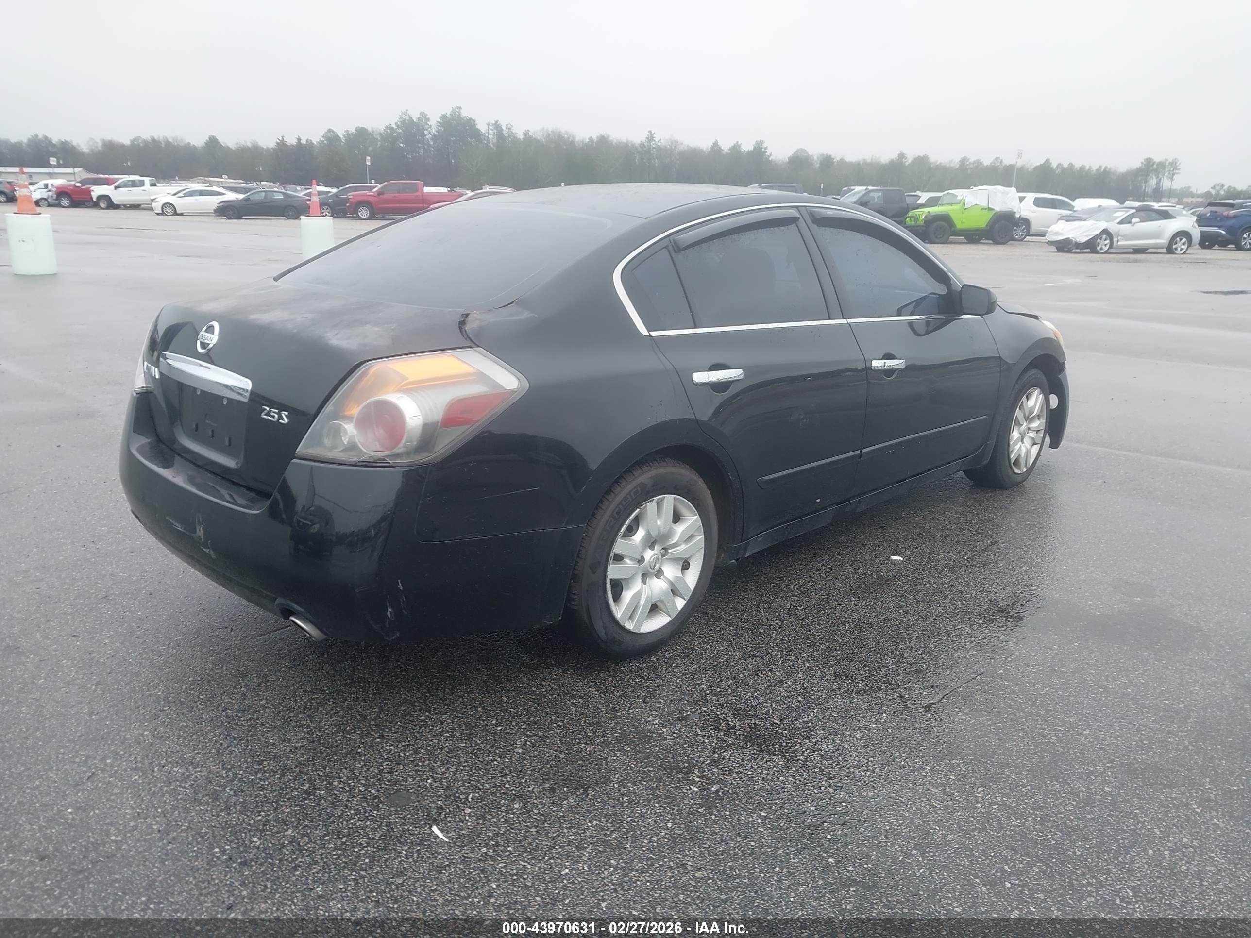 NISSAN ALTIMA image 4