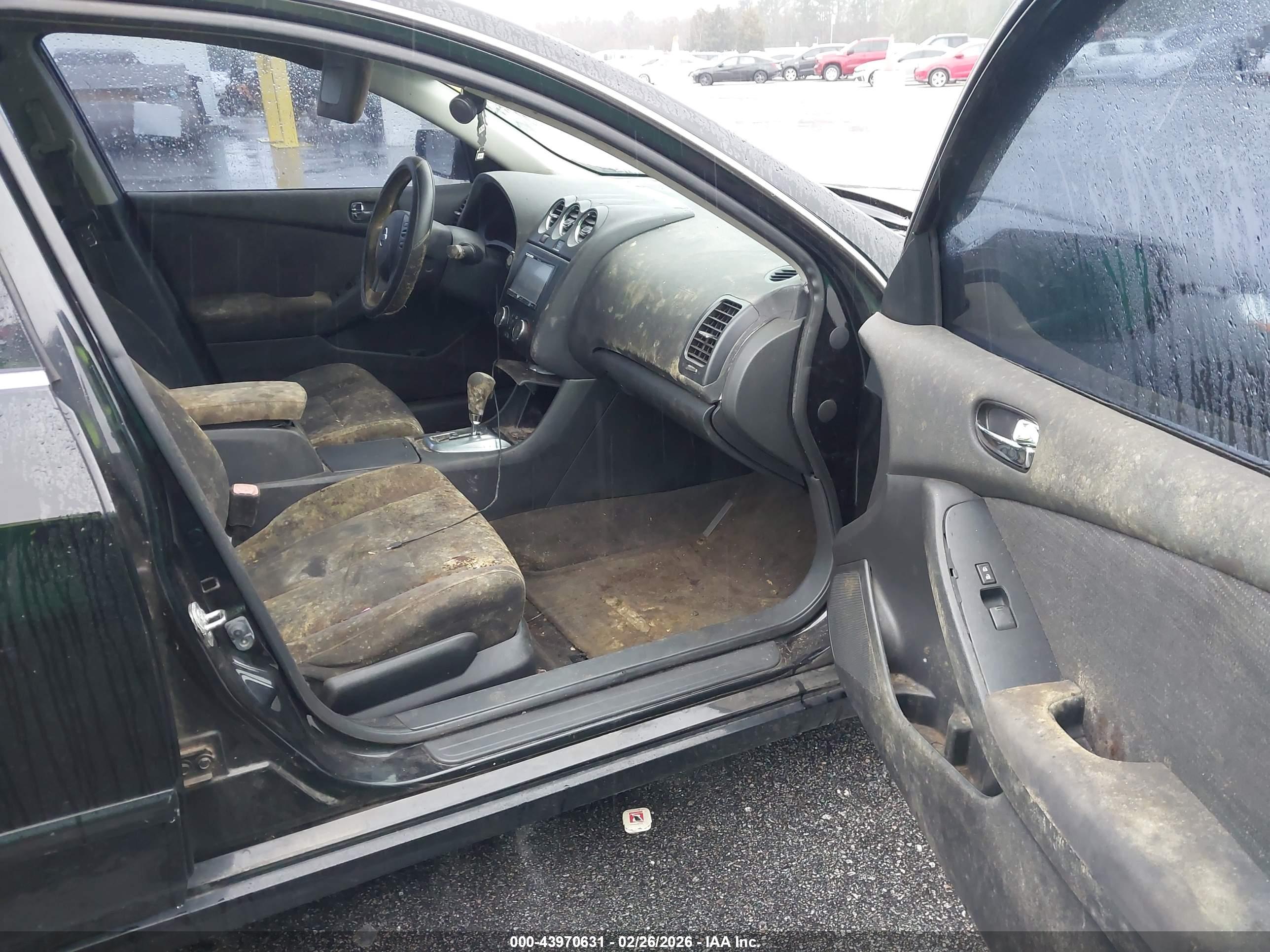 NISSAN ALTIMA image 5