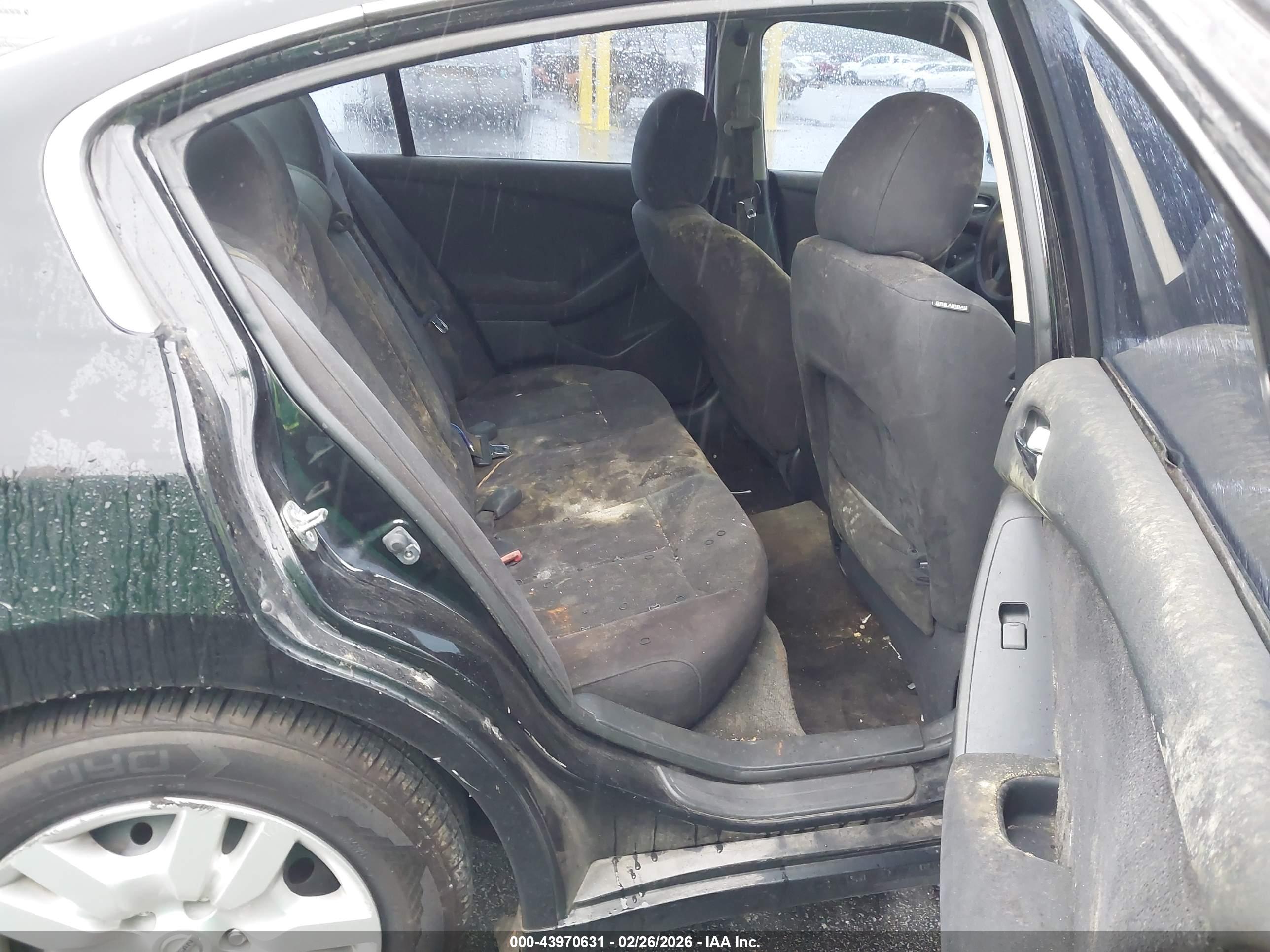 NISSAN ALTIMA image 8