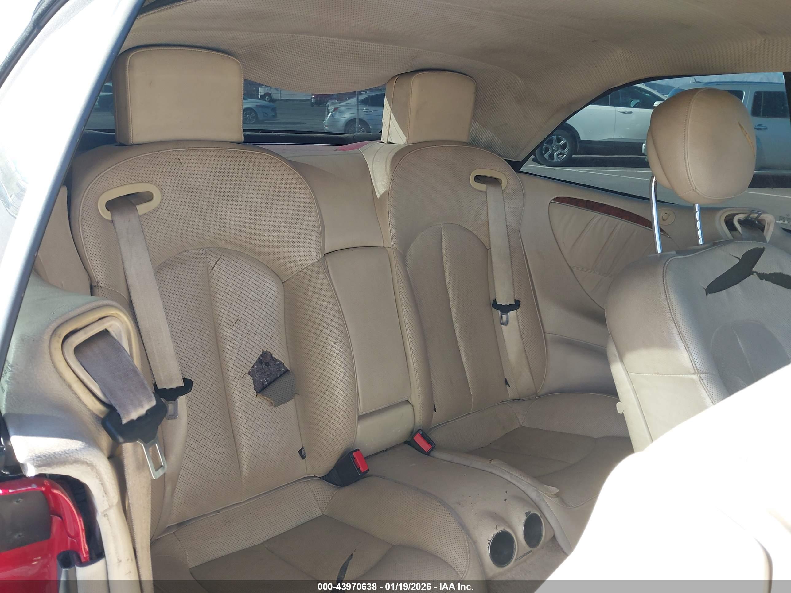 MERCEDES-BENZ CLK image 8