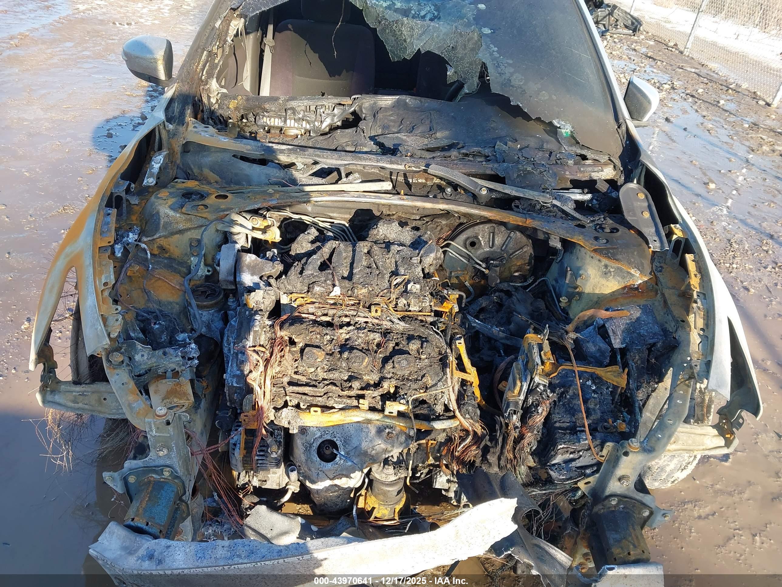 NISSAN ALTIMA image 10